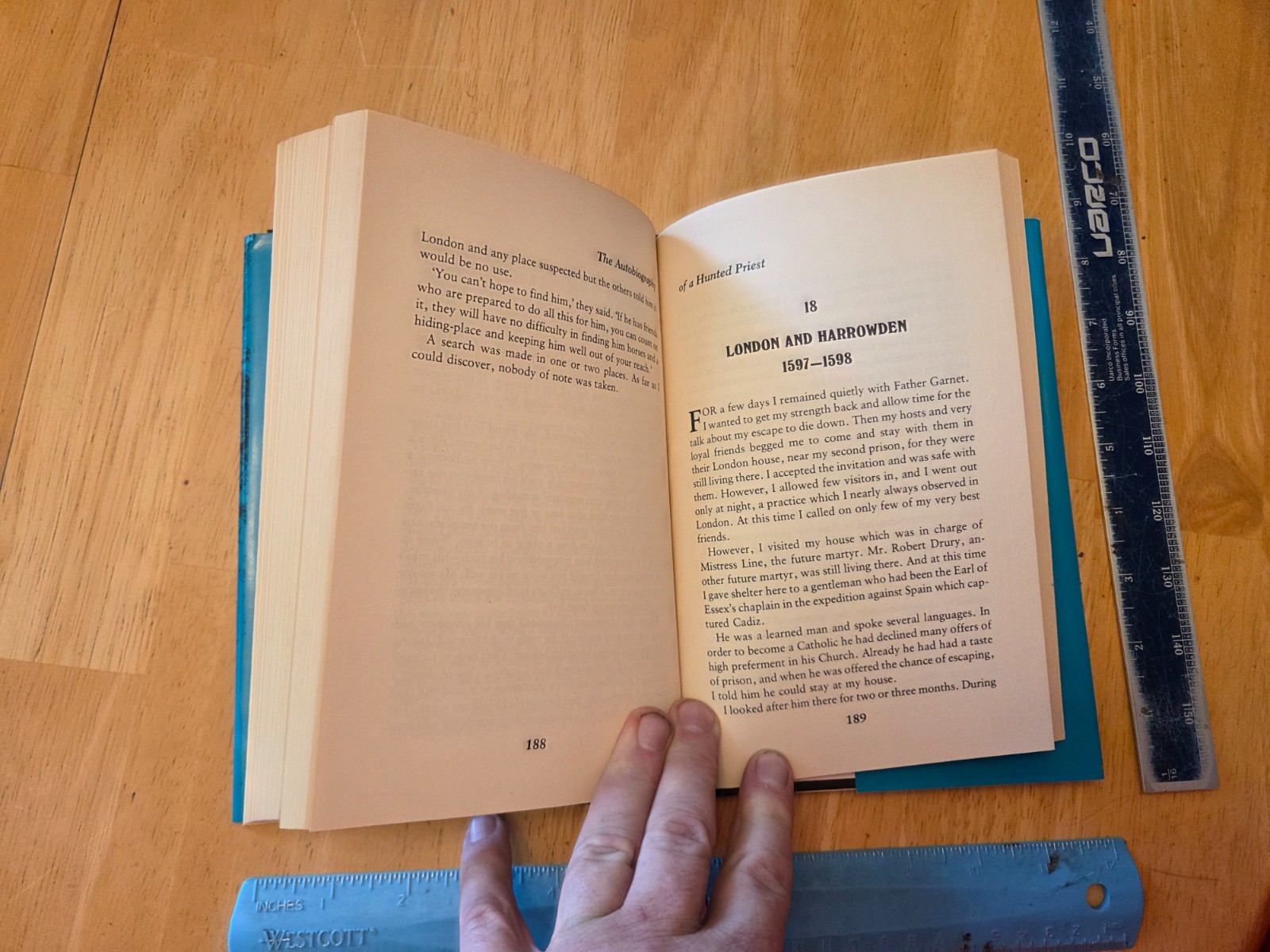 Autobiography of a Hunted Priest by John Gerard (1988, Hardcover)