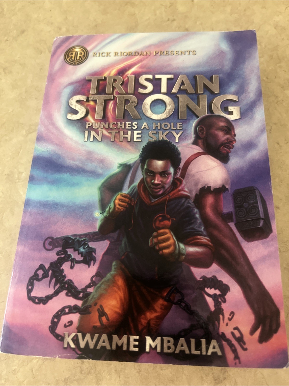 Tristan Strong Punches A Hole In The Sky By Kwame Mbalia 482 Pages @2009 Soft…