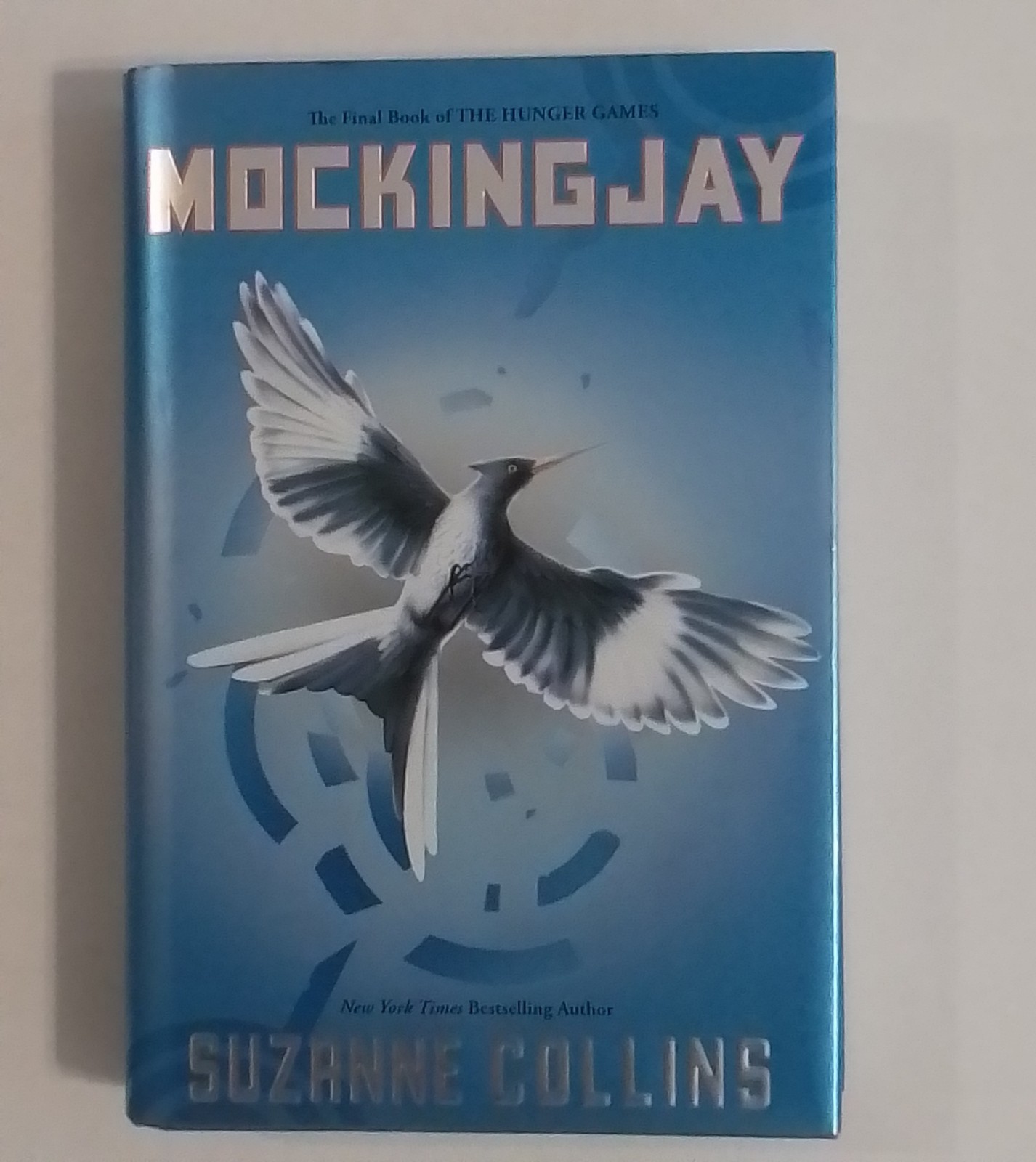 The Hunger Games Trilogy 3 Book Set – Catching Fire, Mockingjay, Hunger Games