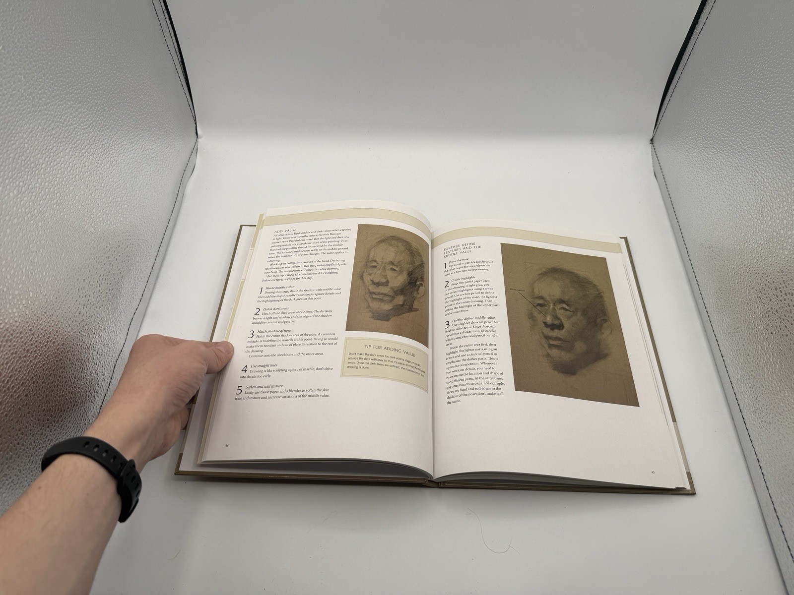 Lessons in Masterful PORTRAIT DRAWING Classical Approach to Drawing the Head Yim