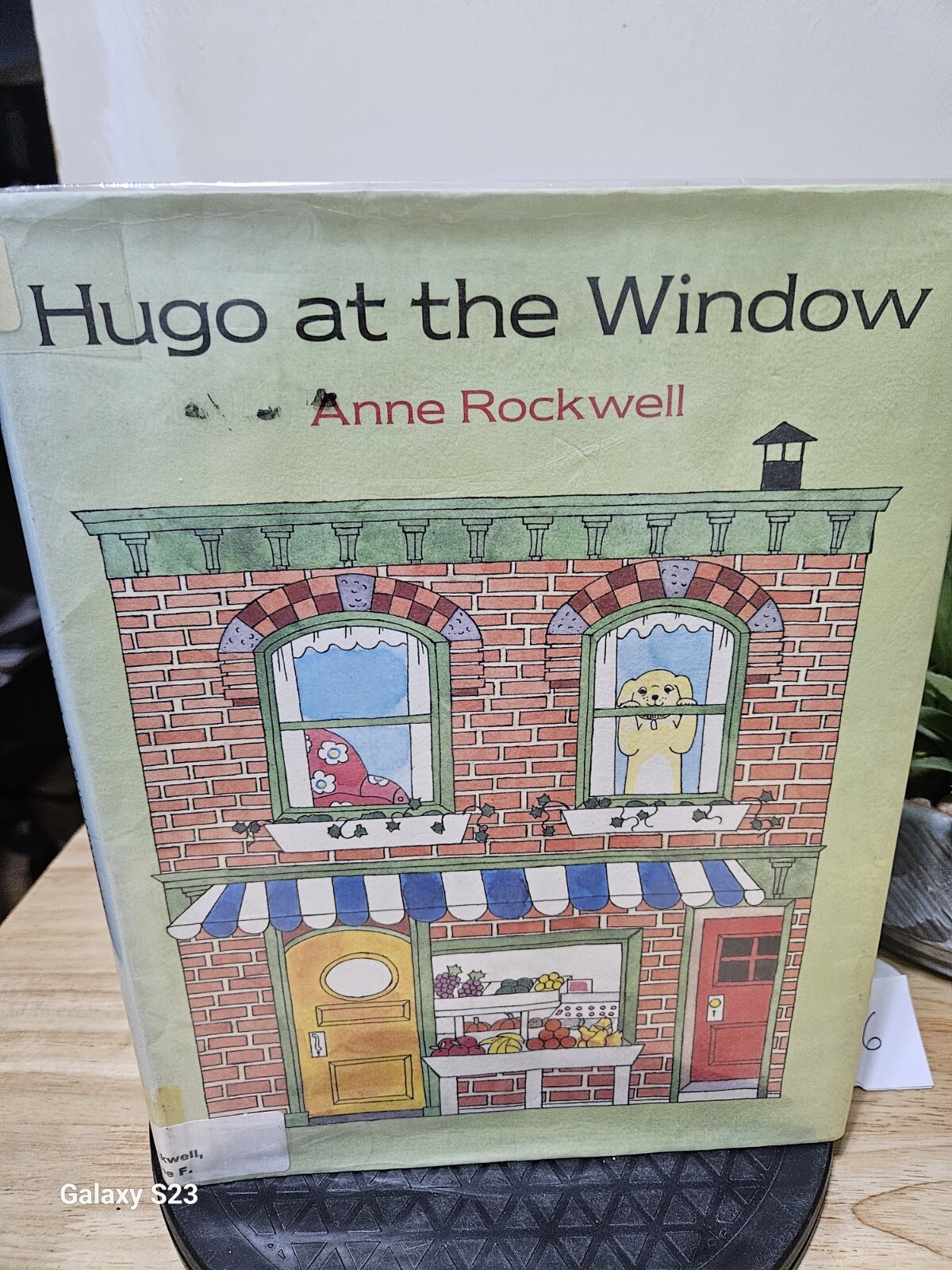 Hugo at the Window By Anne Rockwell 1988 Hardcover Dust Jacket