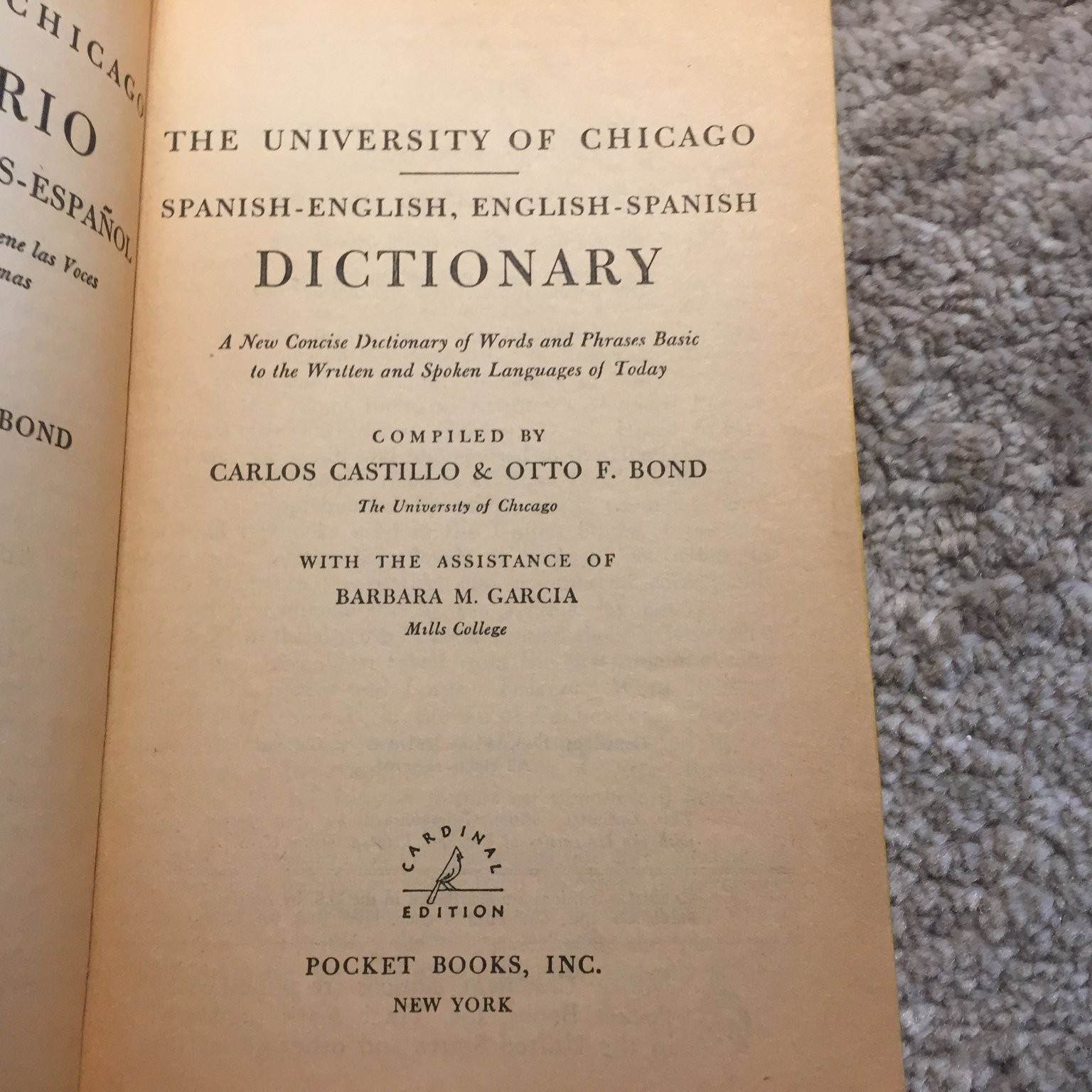 The University of Chicago Spanish-English Dictionary Castillo Bond 1959 Edition