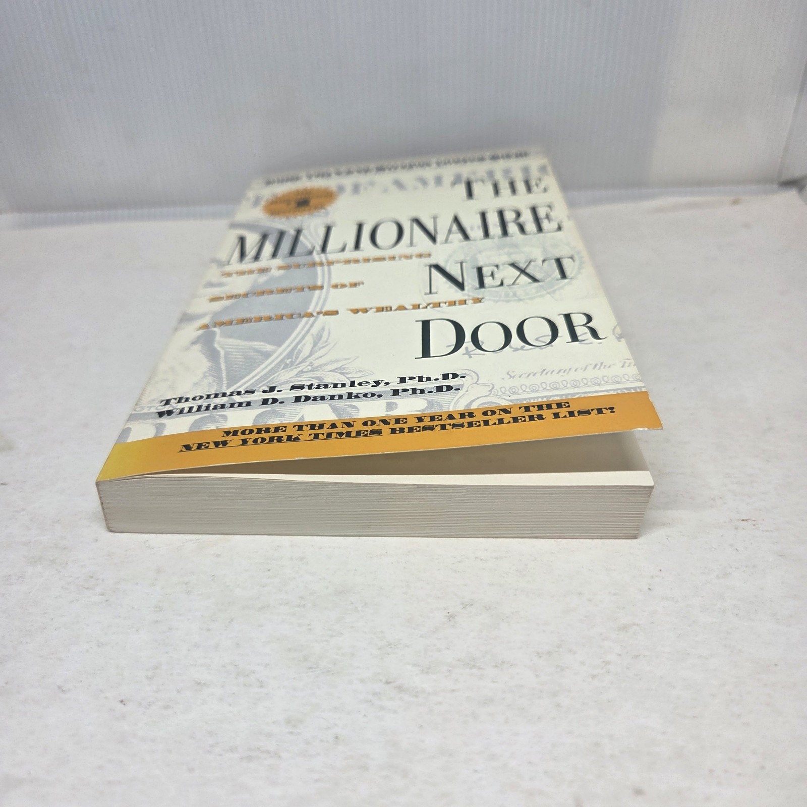 The Millionaire Next Door – Stanley & Danko 1998 Money Finances Wealth Paperback
