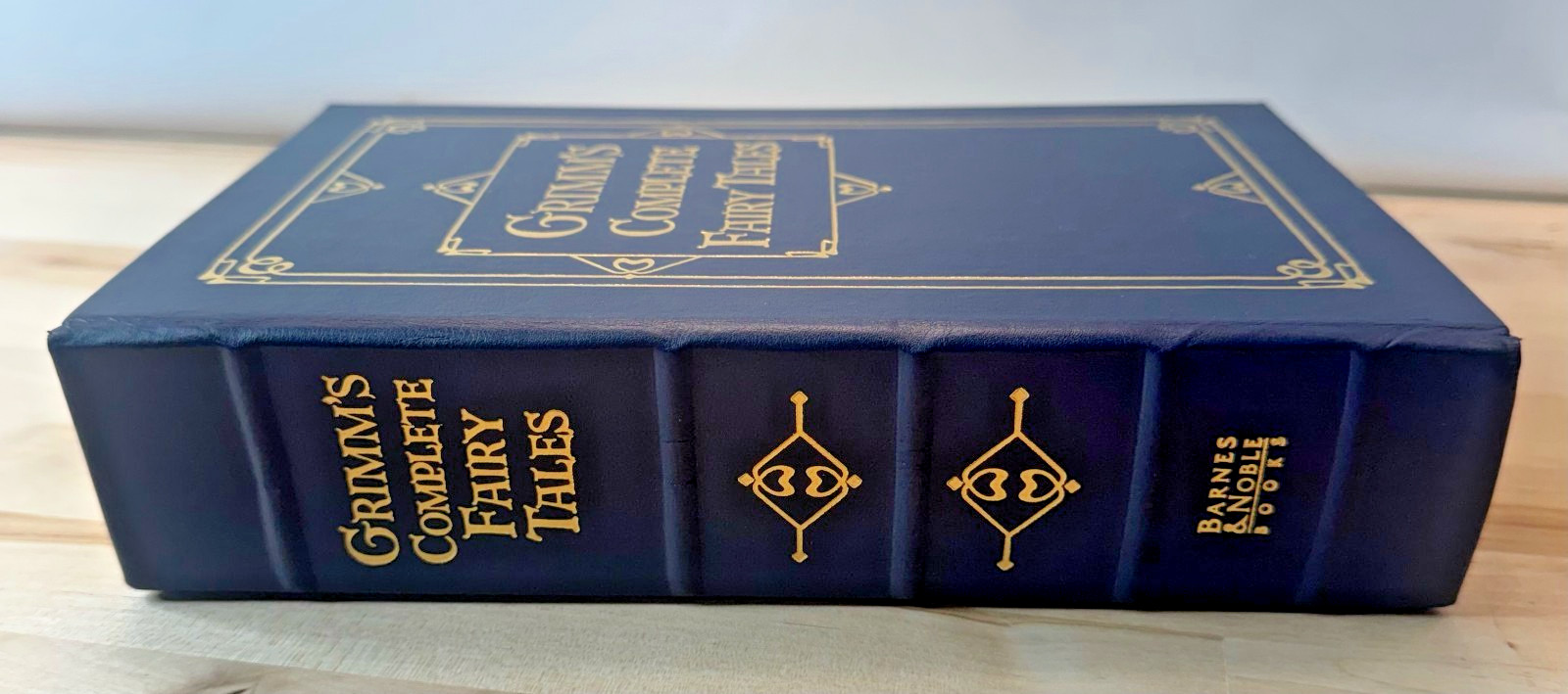 Grimm’s Complete Fairy Tales Leather Barnes & Noble 1993 Edition