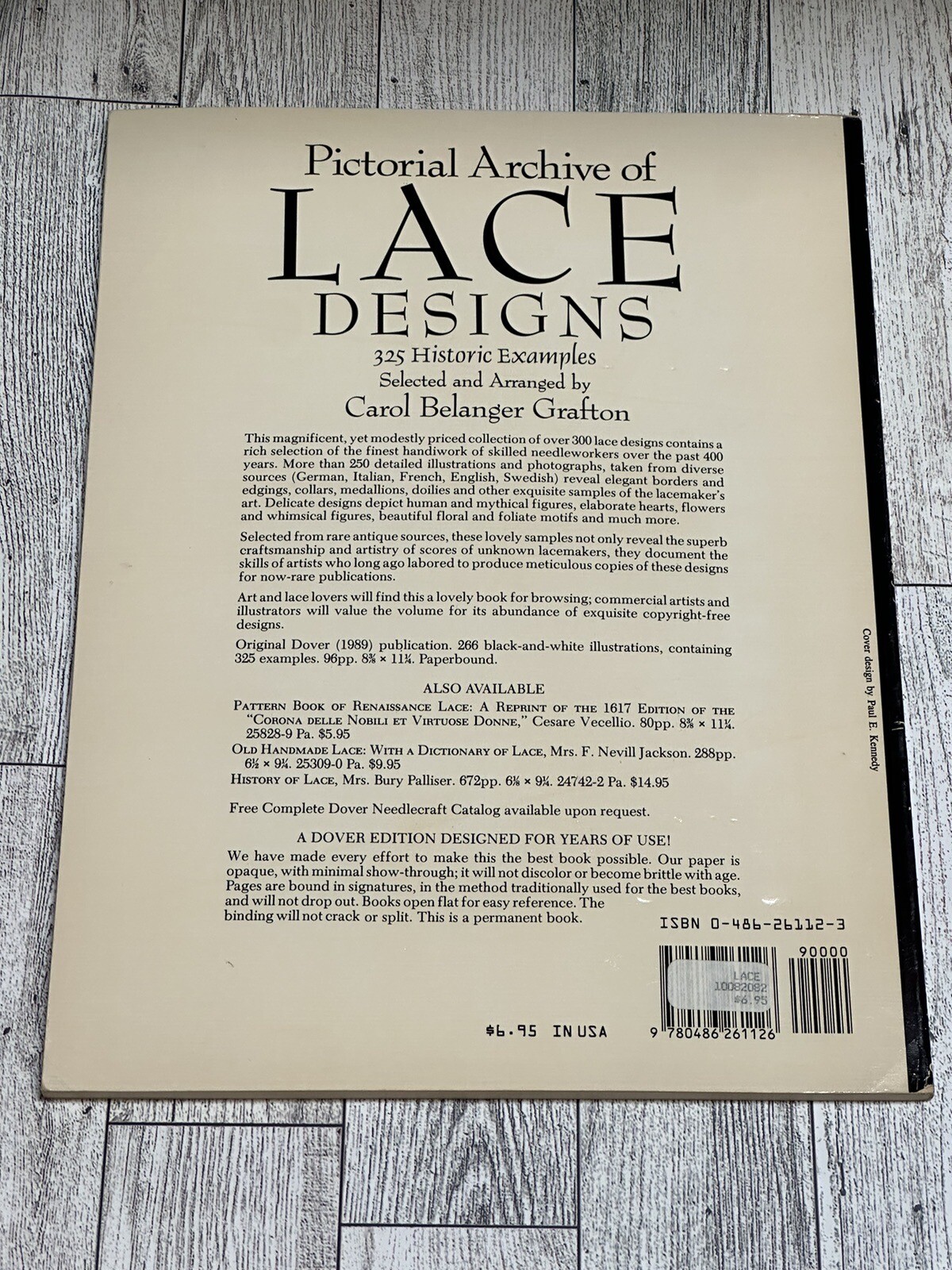 Pictorial Archive of Lace Designs: 325 Historic Examples (Carol Belanger Grafton