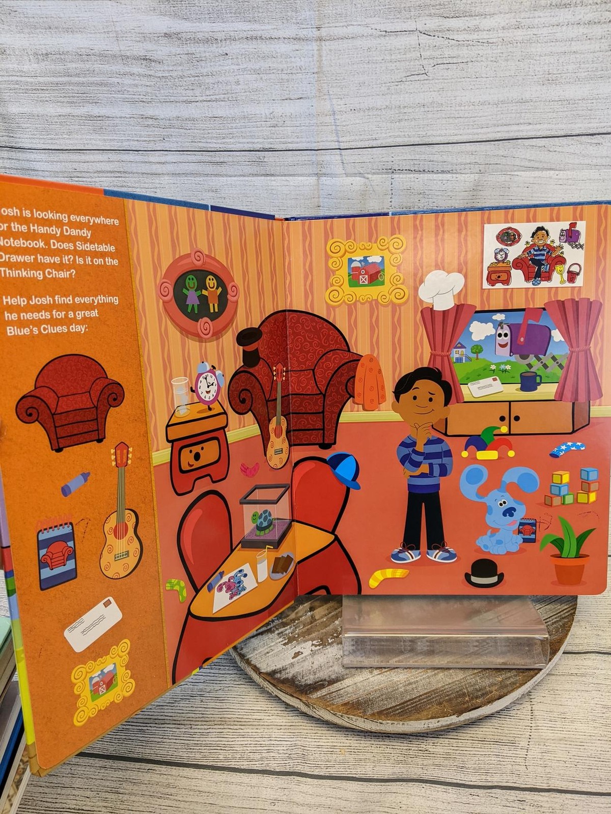 Nickelodeon Blue’s Clues & You – First Look and Find Activity Book