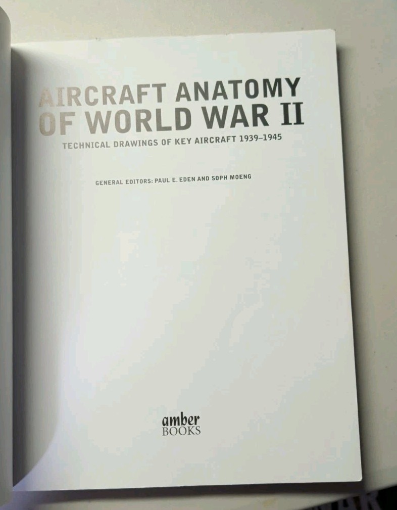 Aircraft Anatomy of World War II / Technical Drawings of Aircraft of WW II