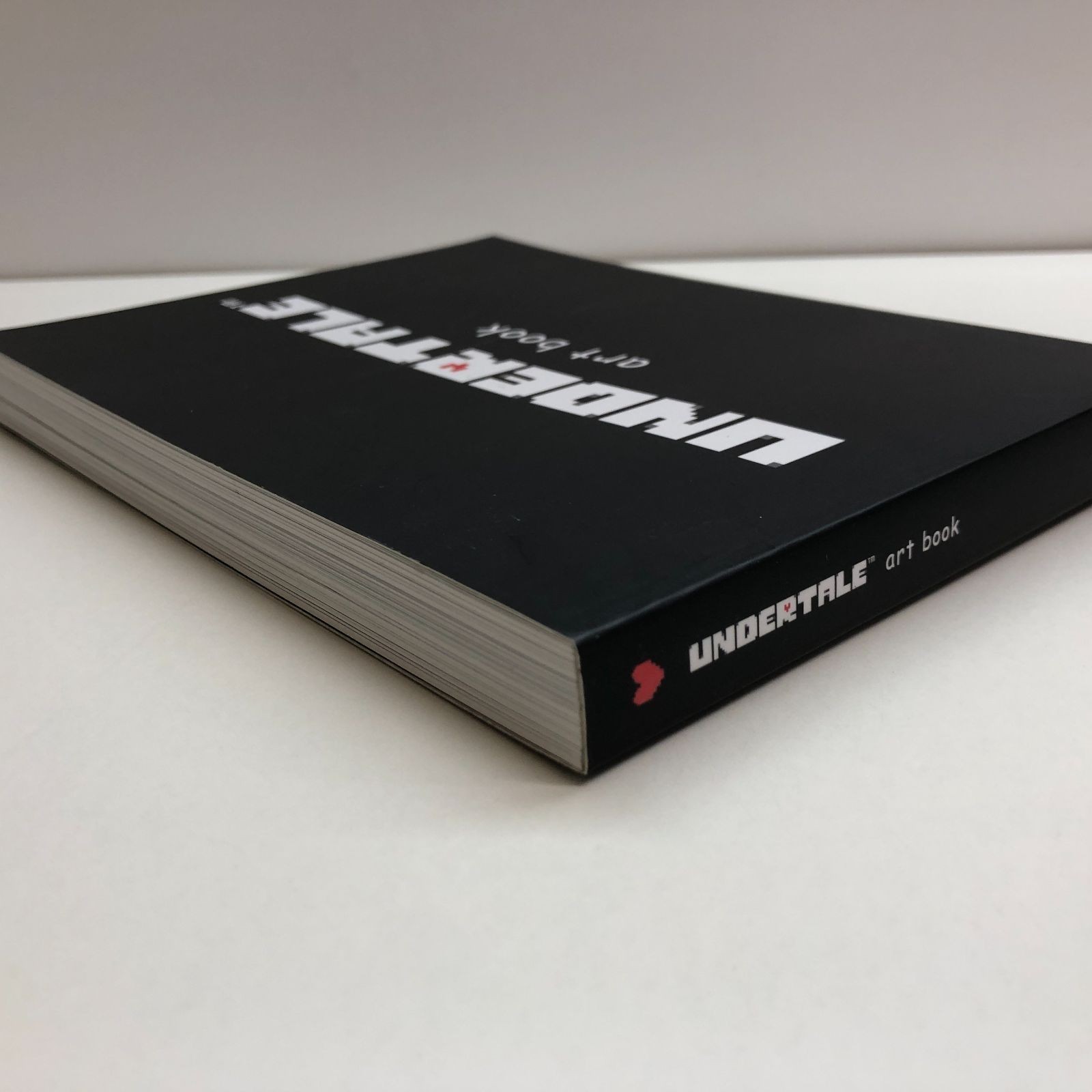 Undertale Art Book Official Softcover Lore Guide Toby Fox 228 Pages Switch RARE
