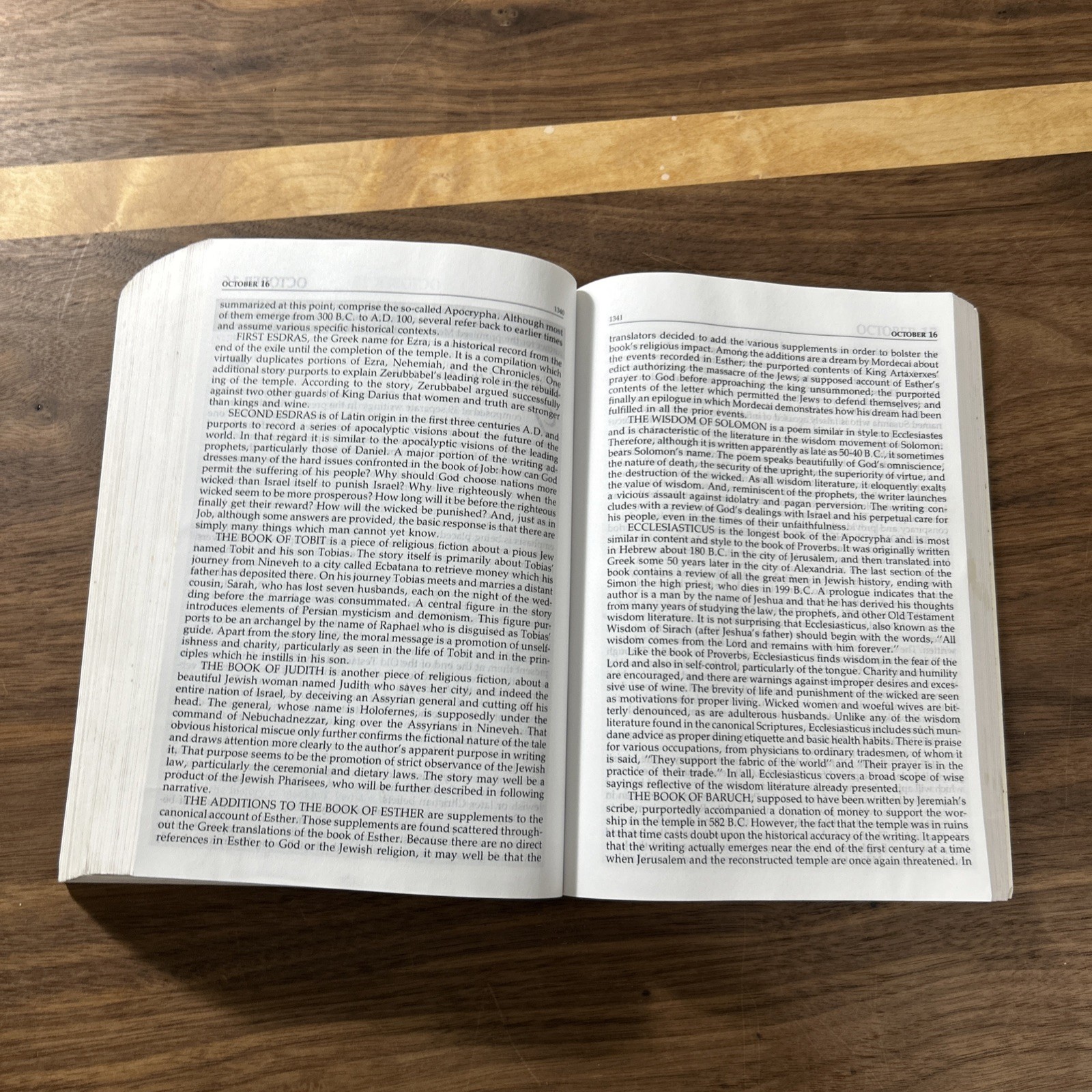 Daily Bible by F. LaGard Smith (1984, Trade Paperback)