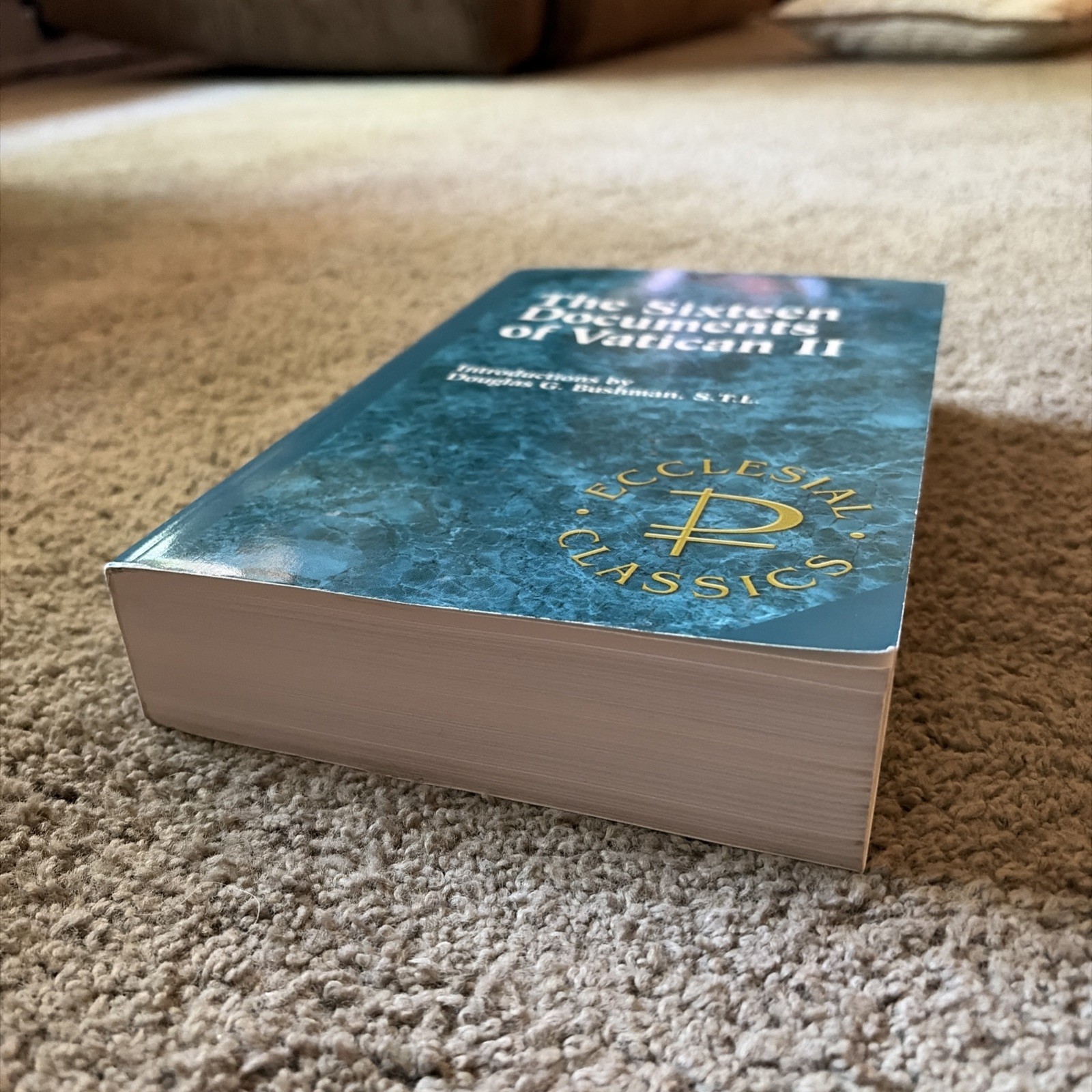 The Sixteen Documents of Vatican II, Ecclesial Classics 1999 Softcover