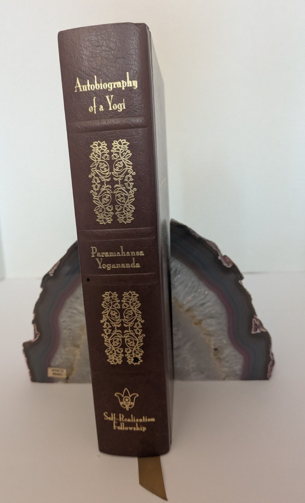 Autobiography of a Yogi 1997 HC Boxed Edition– Paramahansa Yogananda Illustrated