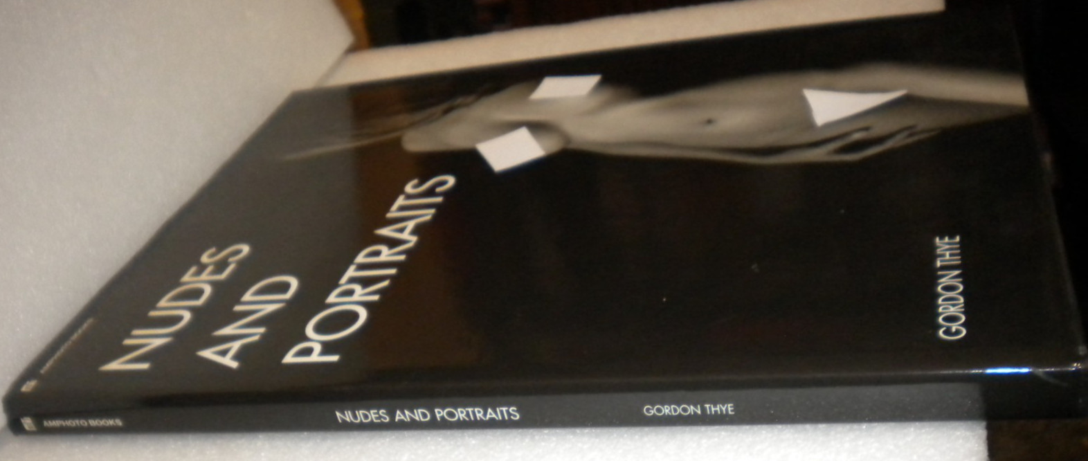 1st ED Beautiful ‘Nudes + Portraits’ HC Amphoto OversizePhotobook Gordon Thye EX