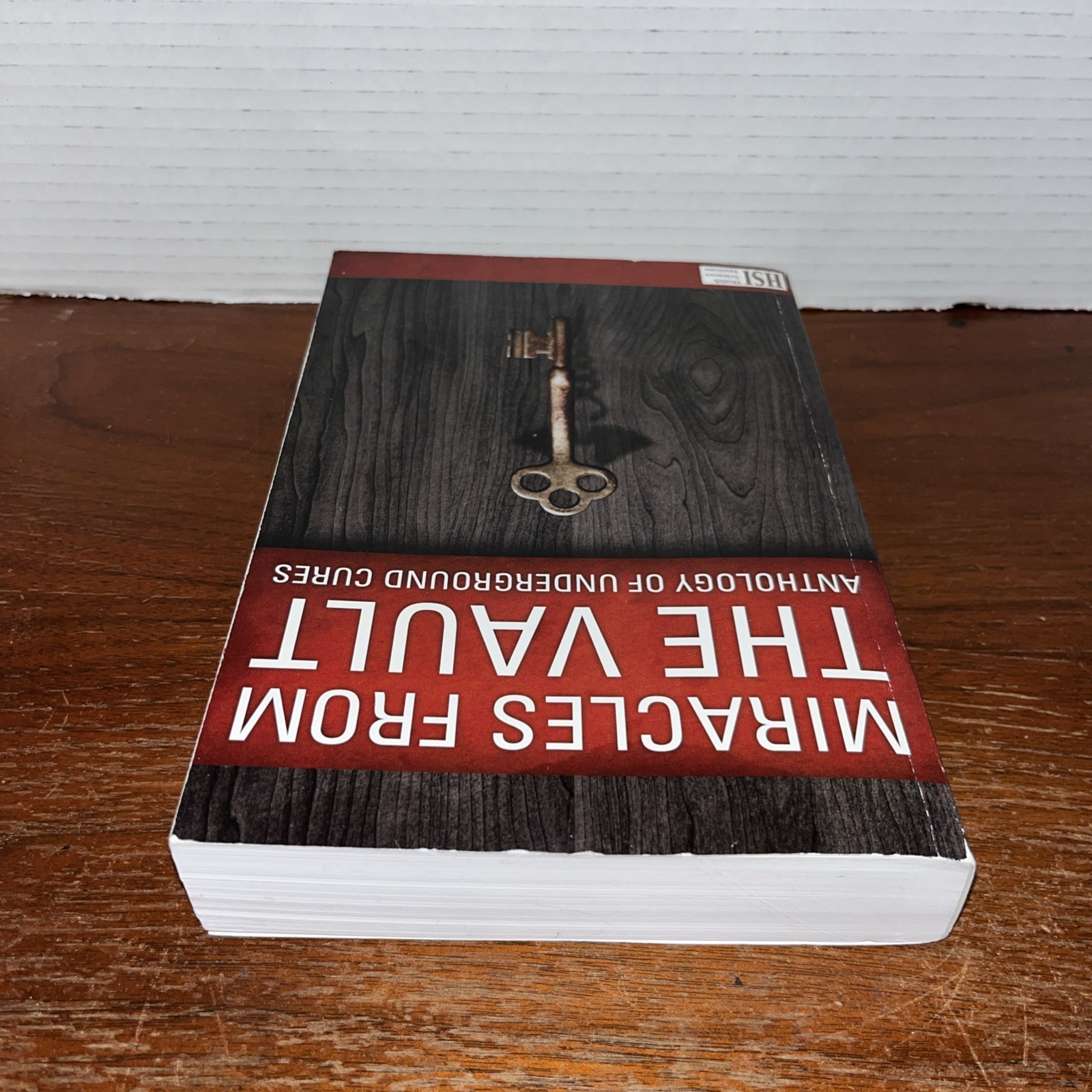 Miracles from The Vault Anthology of Underground Cures – Jenny Thompson PB Good