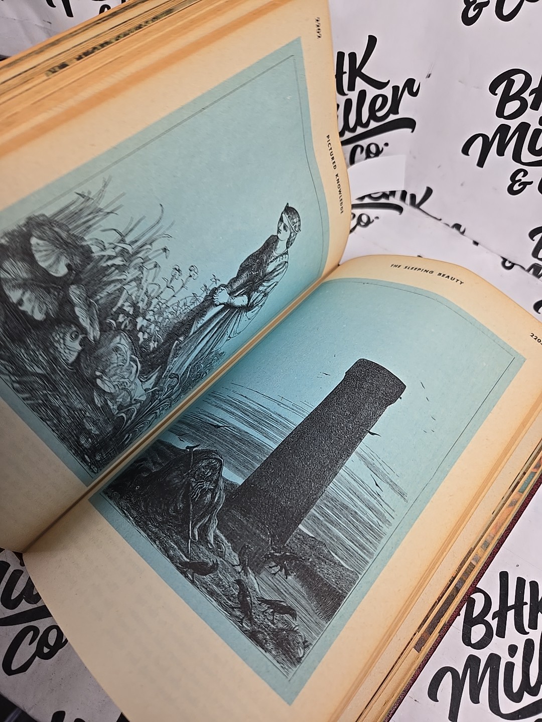 1956/58 Pictured Knowledge The Full Color Encyclopedia Volume 9 4th Printing