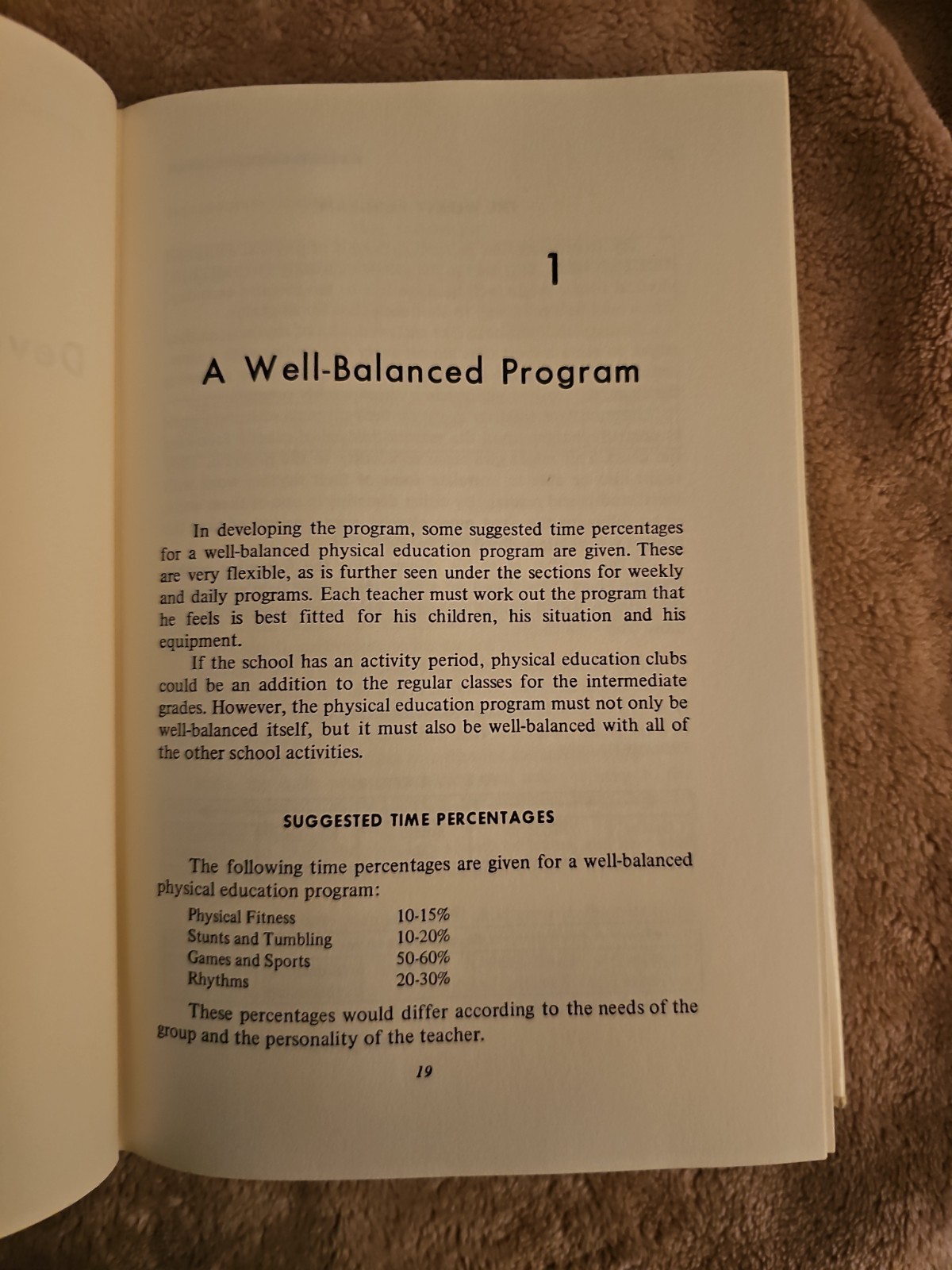 Activities for Elementary Physical Education Jackson Randall 1971 HC/DJ PE Games