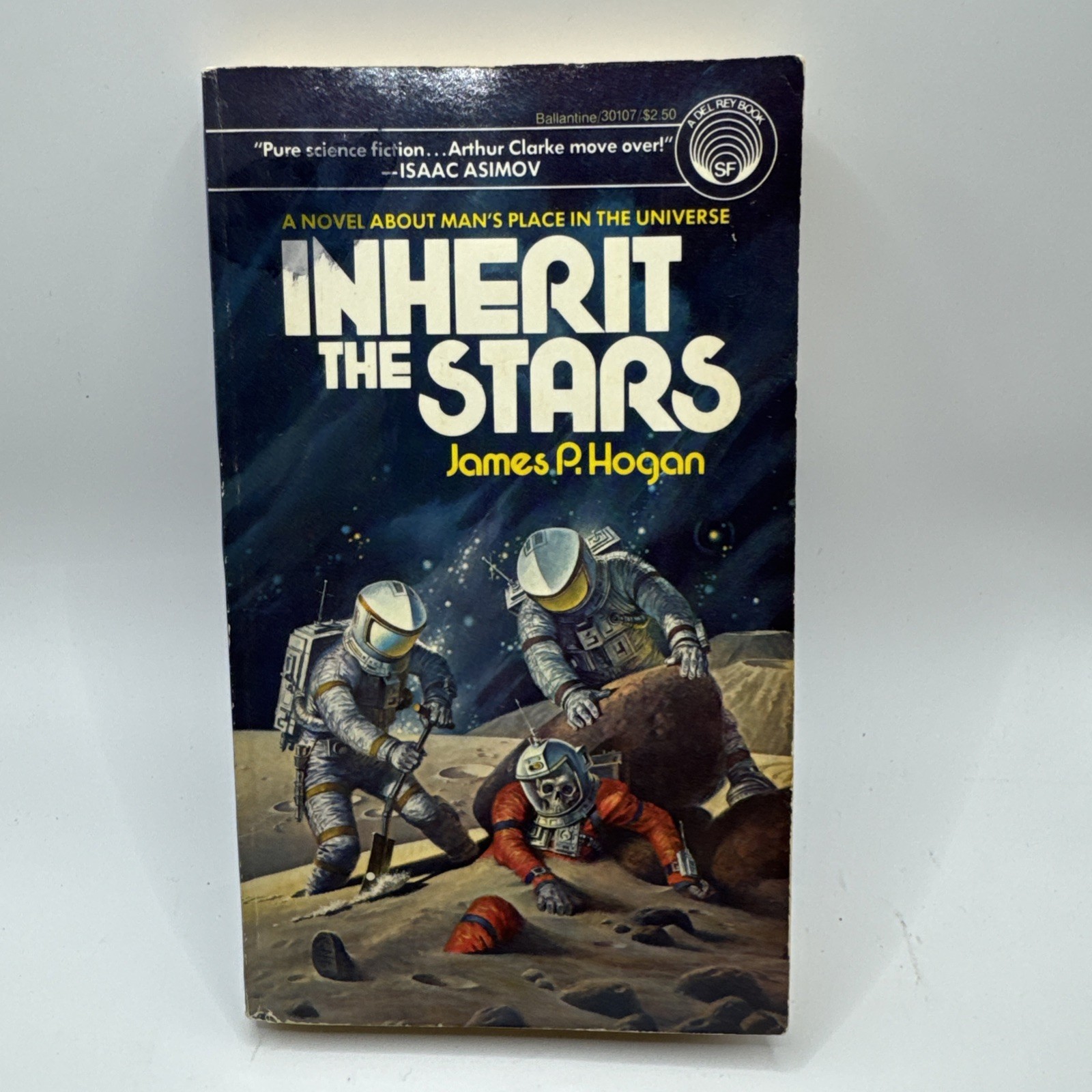 JAMES P. HOGAN Lot 8 Vtg Sci-Fic PB Novels INHERIT THE STARS & Various Others
