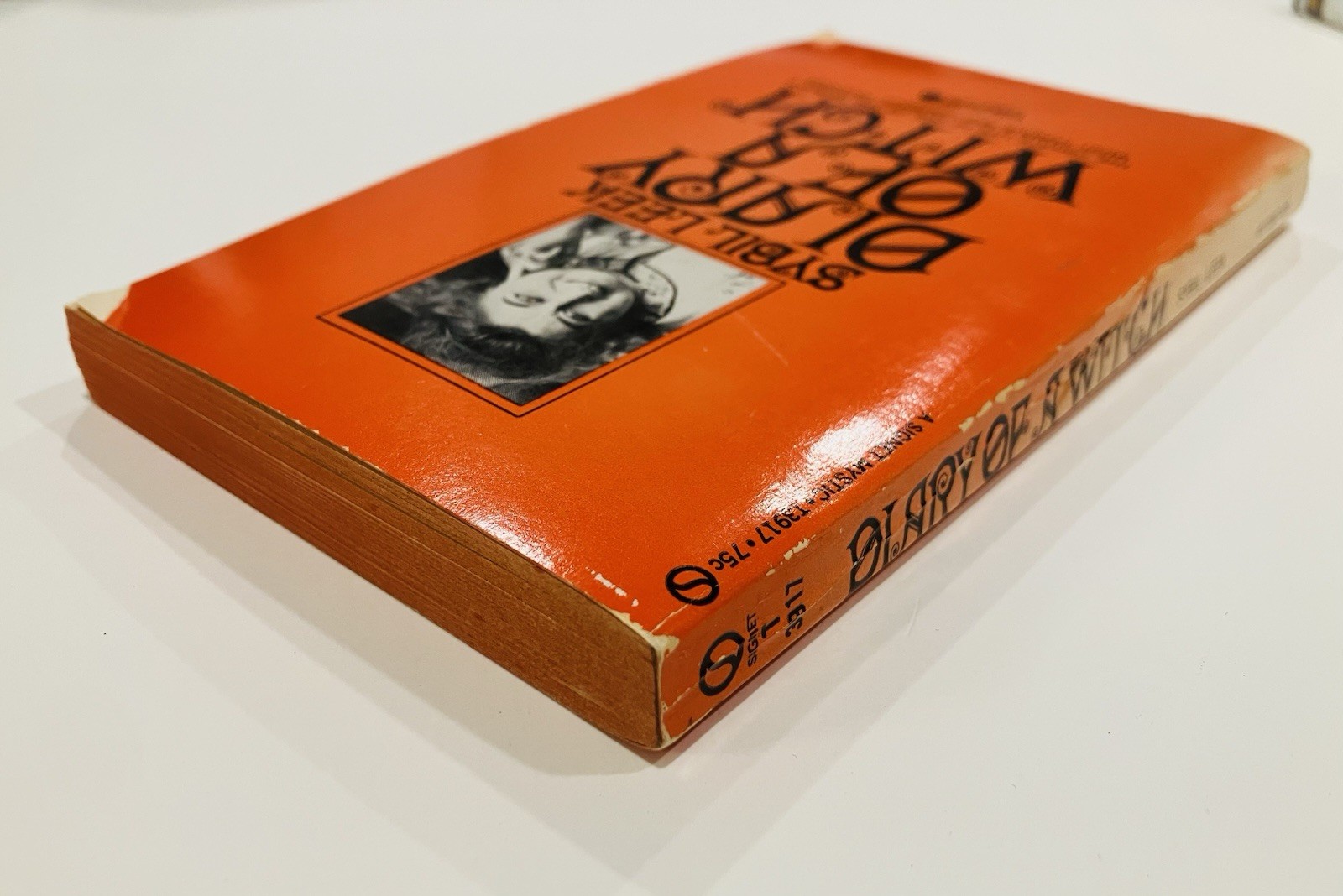 “Diary of a Witch” 1969 5th Printing Sybil Leek Signet Paperback, Very Rare HTF