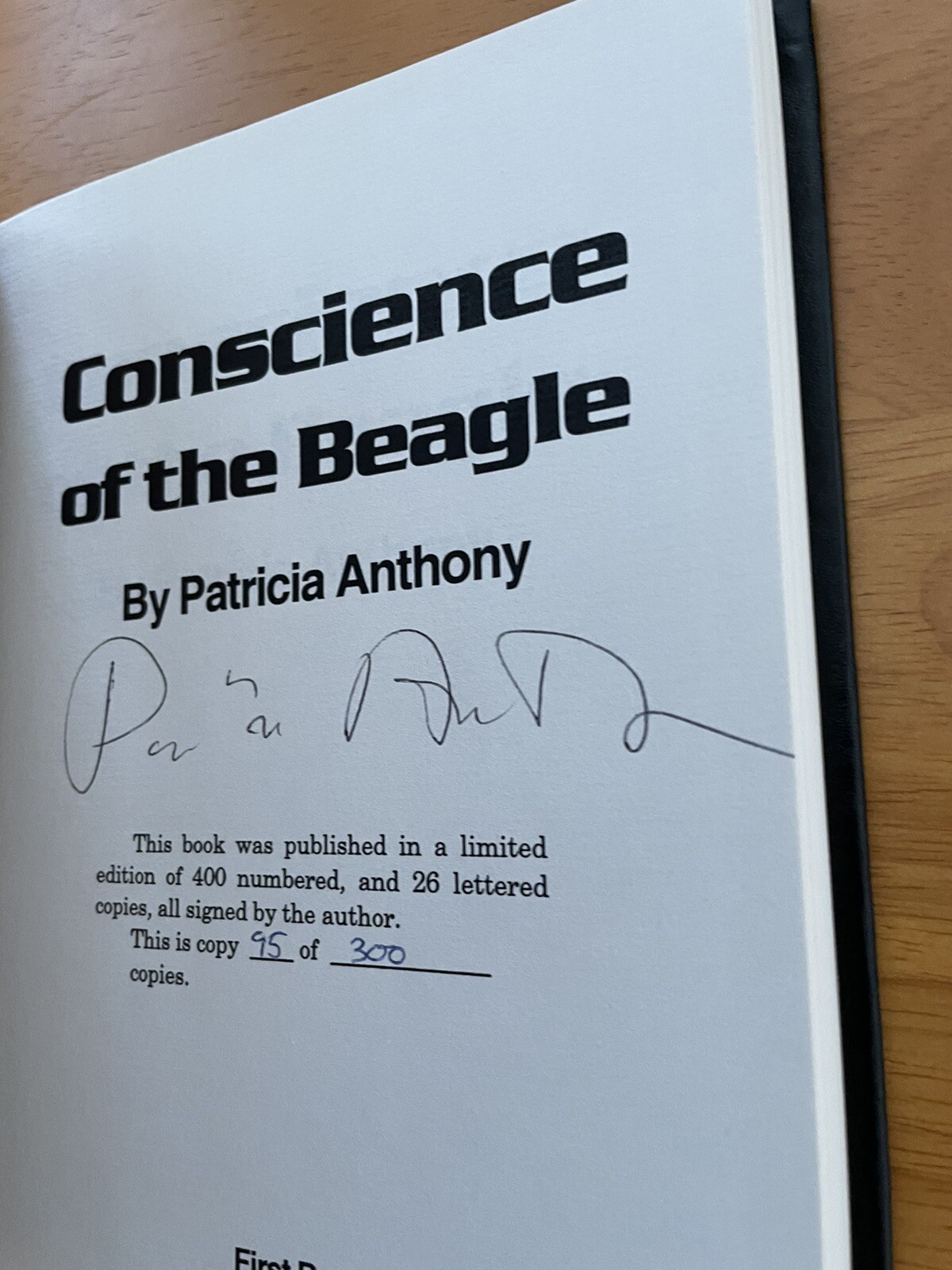 Patricia Anthony *Conscience of the Beagle* 1st Signed Numbered LTD Very Fine