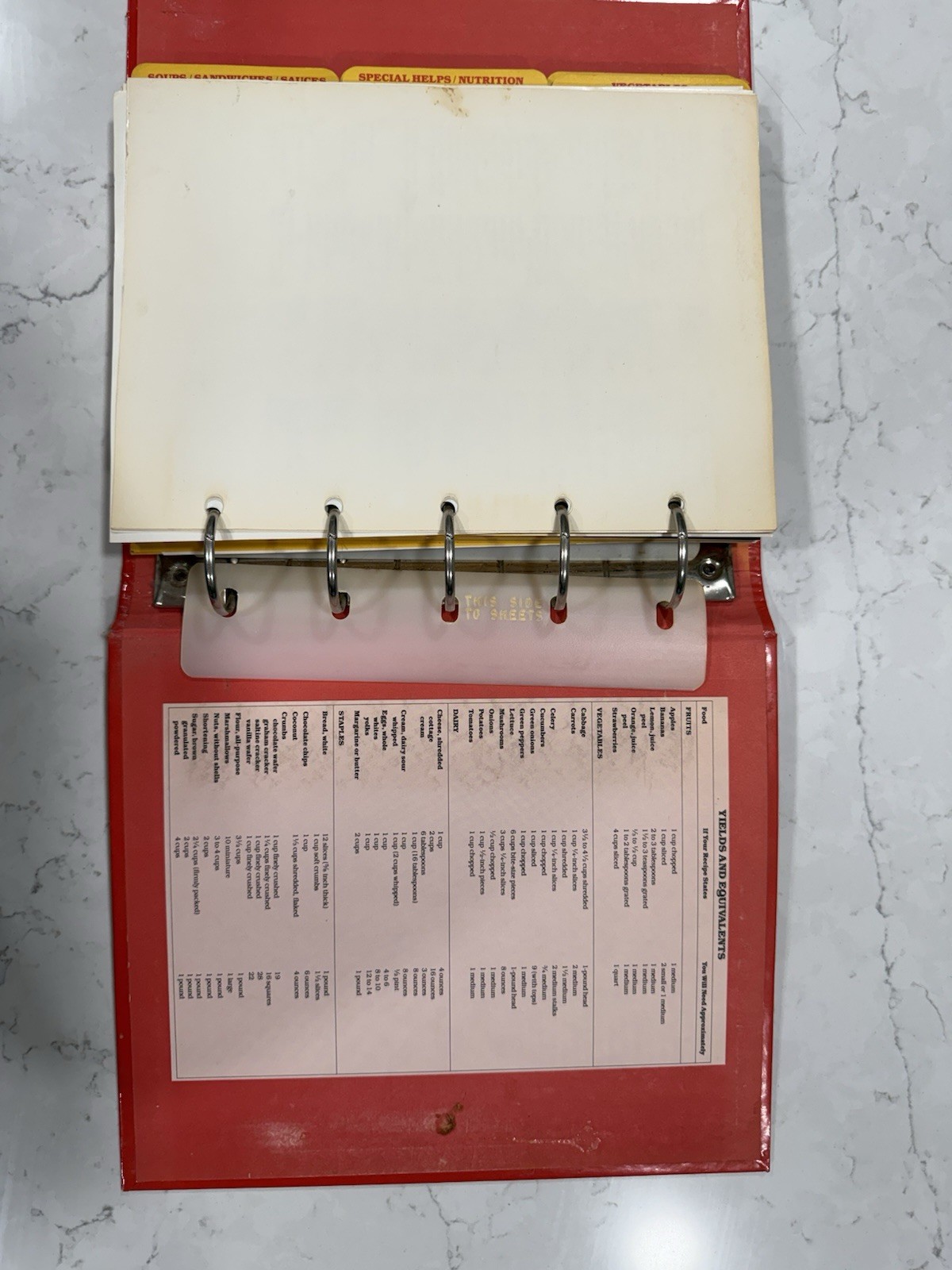 Betty Crocker’s Cookbook Golden Press 5 ring Binder 1986 Classic Cooking Recipes