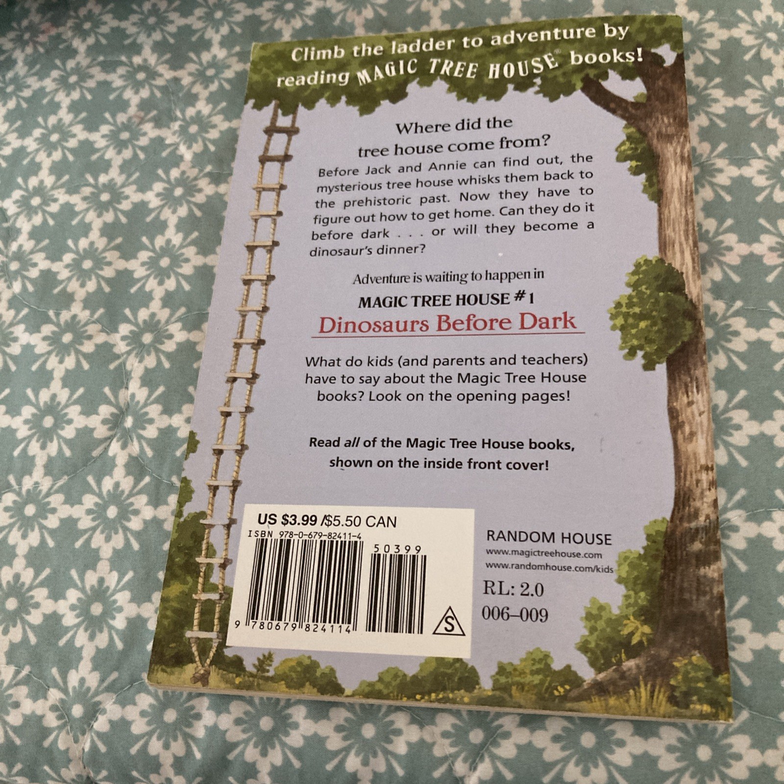 Dinosaurs Before Dark by Mary Pope Osborne (1992, Digest Paperback)