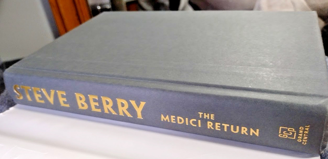 The Medici Return by Steve Berry; 2025 HC/DJ 1st/1st; VG to Good Condition