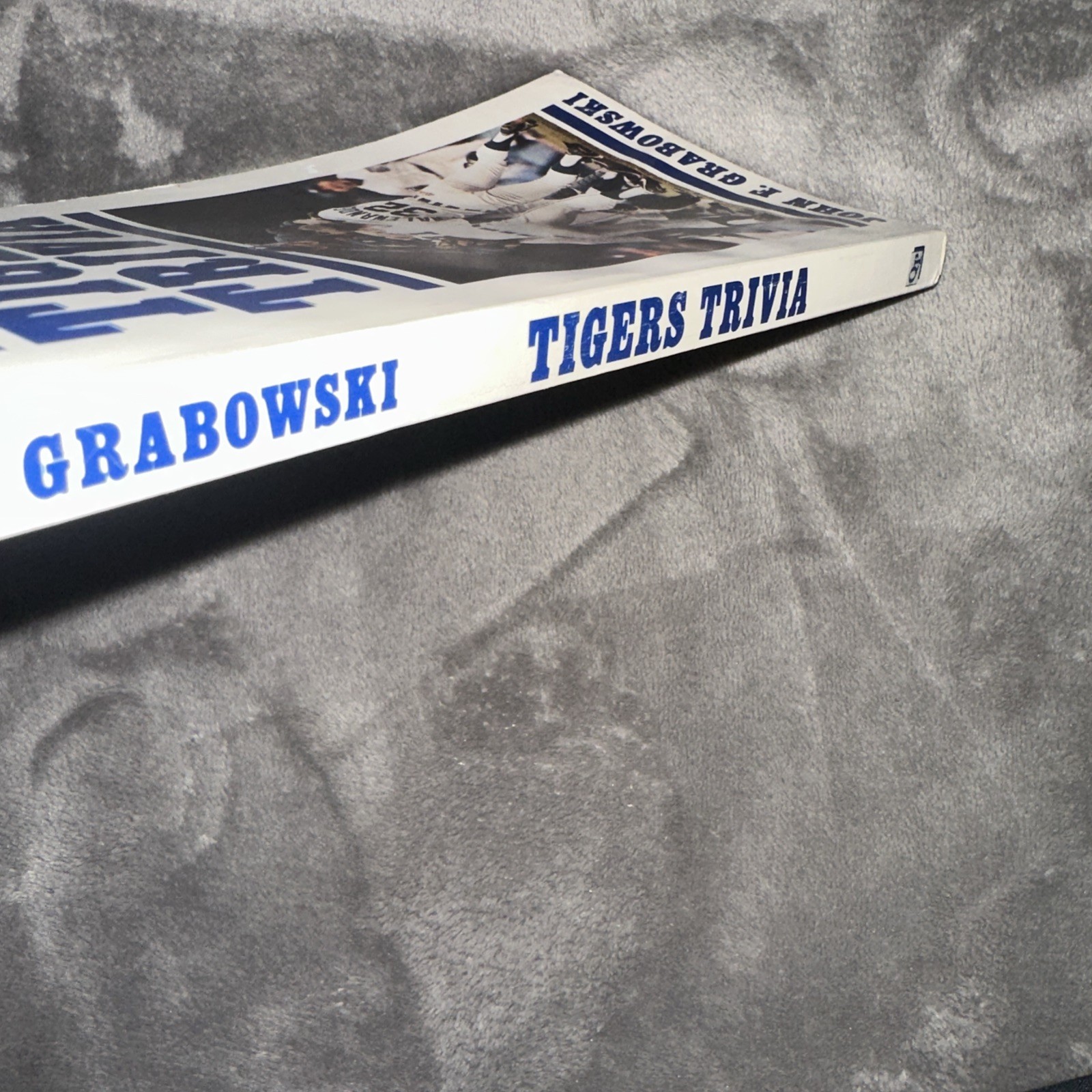 Detroit Tigers Trivia by John F. Grabowski 1988 Paperback Book MLB
