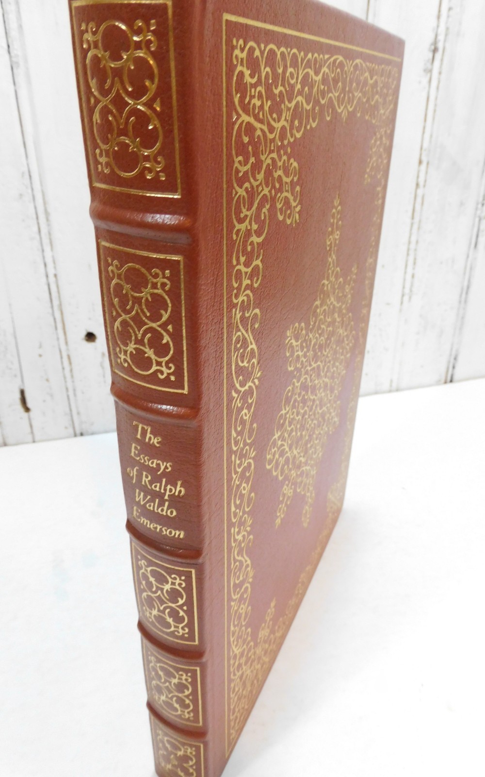 Easton Press The Essays Ralph Waldo Emerson Collectors Leather Bound EXCELLENT