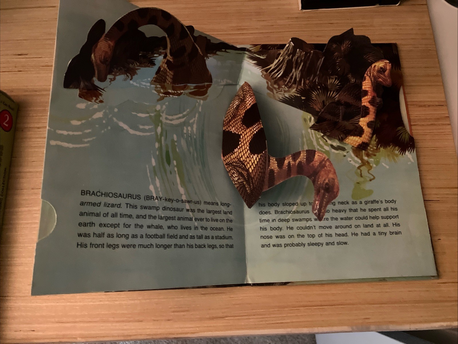 Great Dinosaurs – A Hallmark Pop-up Book