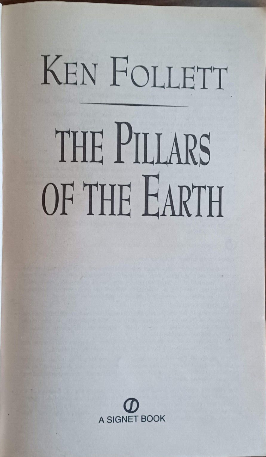 The Pillars of the Earth: A Novel (Kingsbridge) by Ken Follett paperback