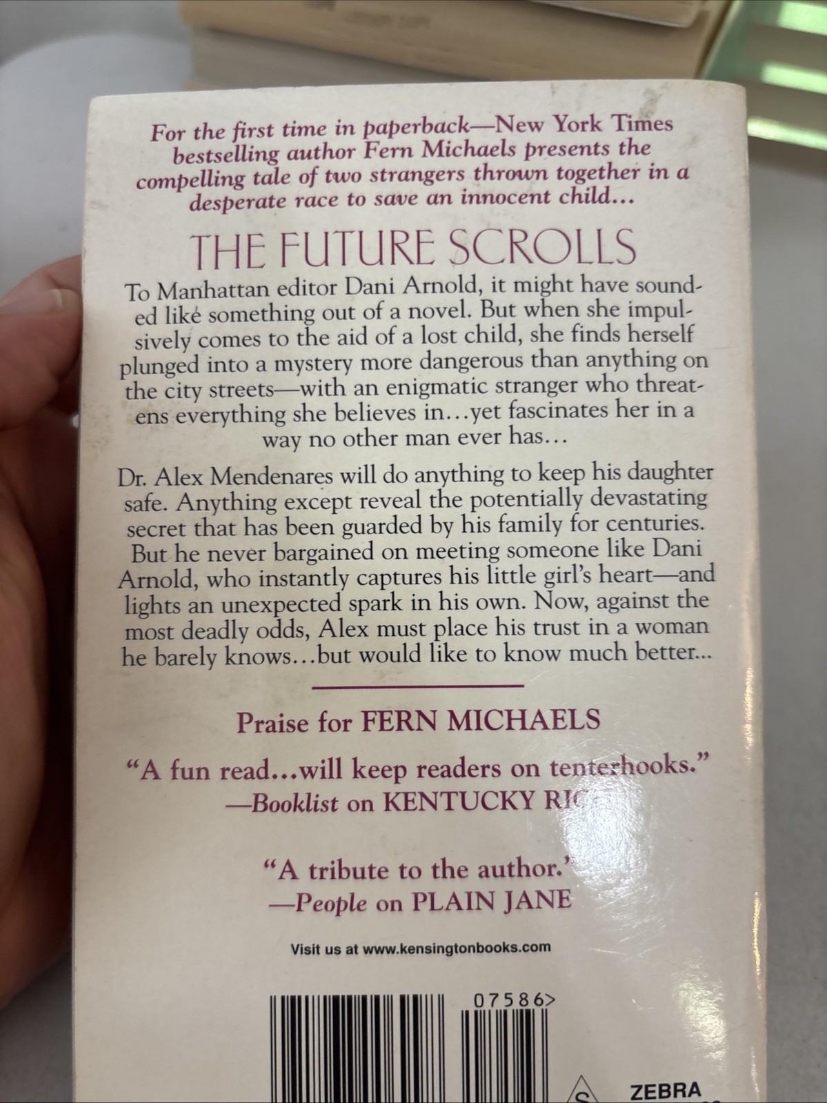 Lot of 10 – Fern Michaels – Mass Paperback Books – FREE SHIPPING