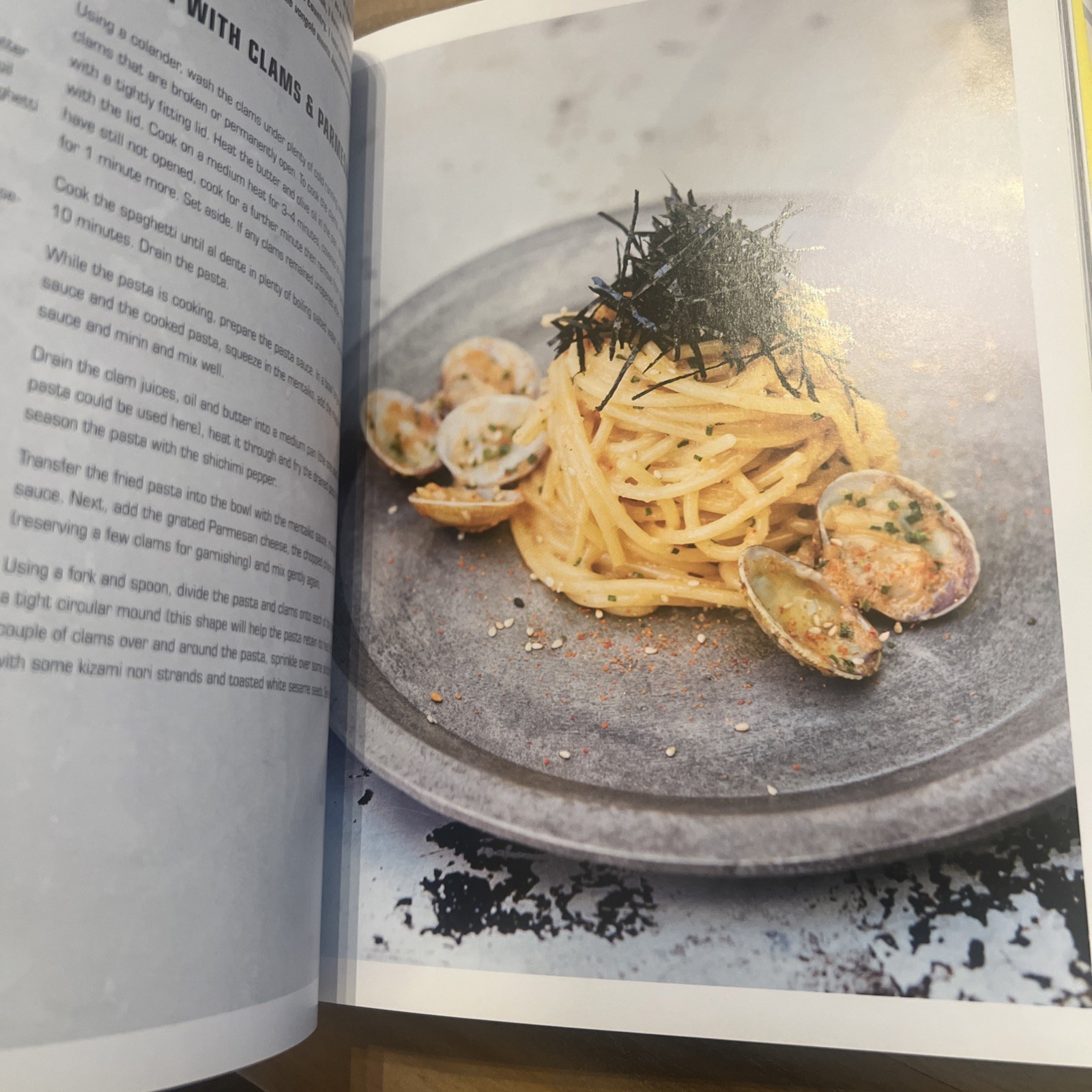 Nikkei Cuisine: Japanese Food the South – Recipes by Hara Luiz – HC/DJ Very Good