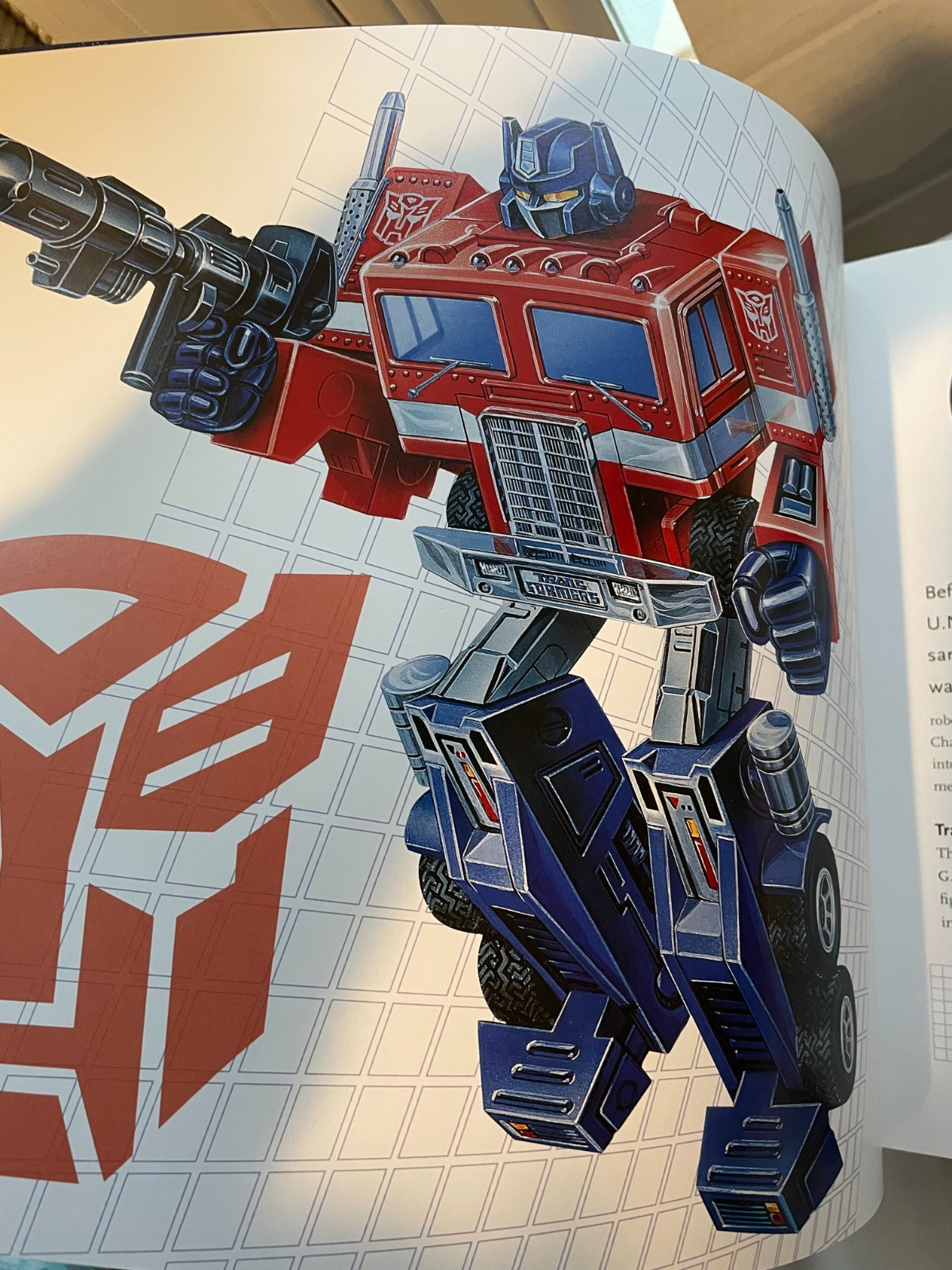 Pablo Hidalgo / Transformers Vault HC Slipcase / complete universe/collectibles