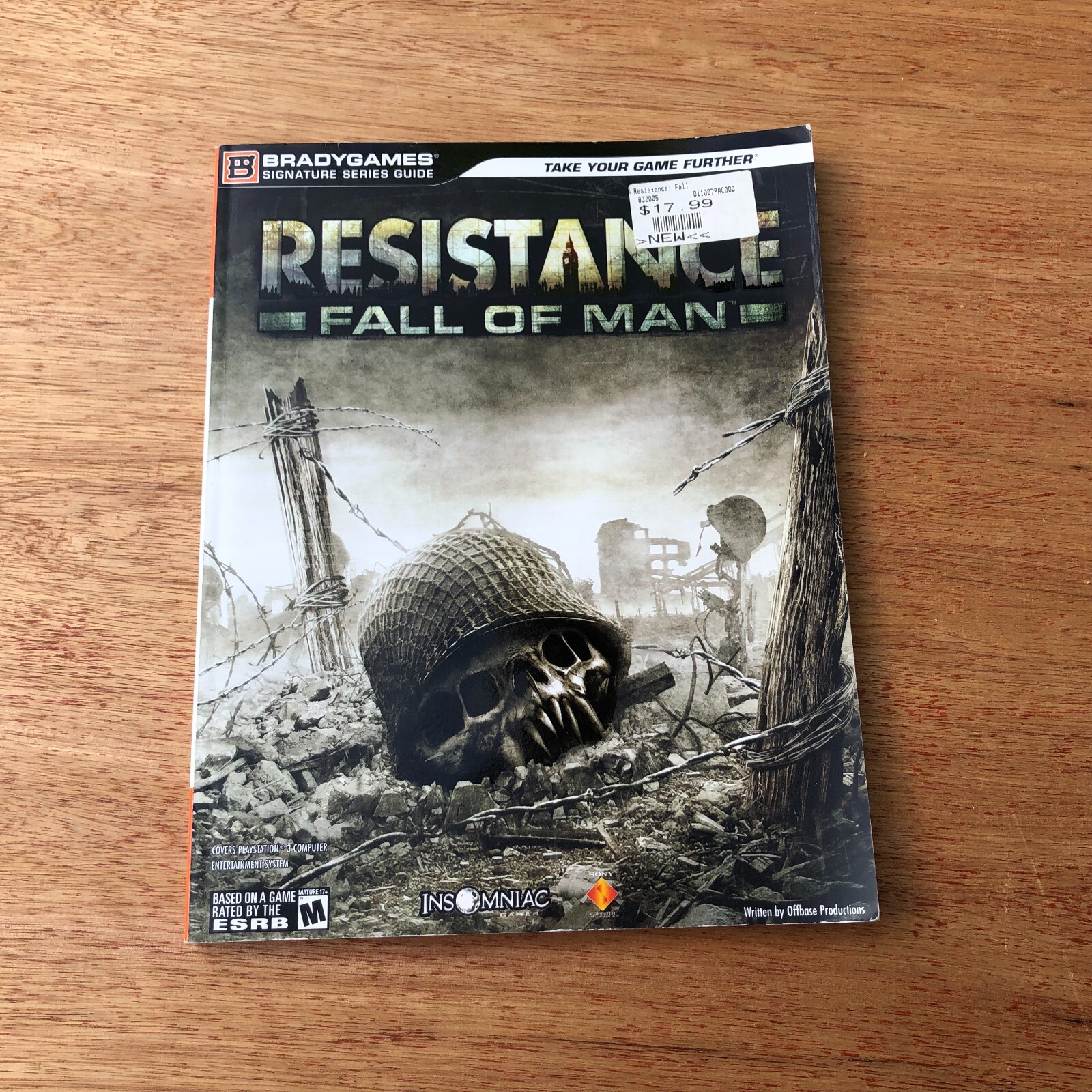 Resistance: Fall Of Man Strategy Guide BradyGames 2006 Booklet Manual NO POSTER