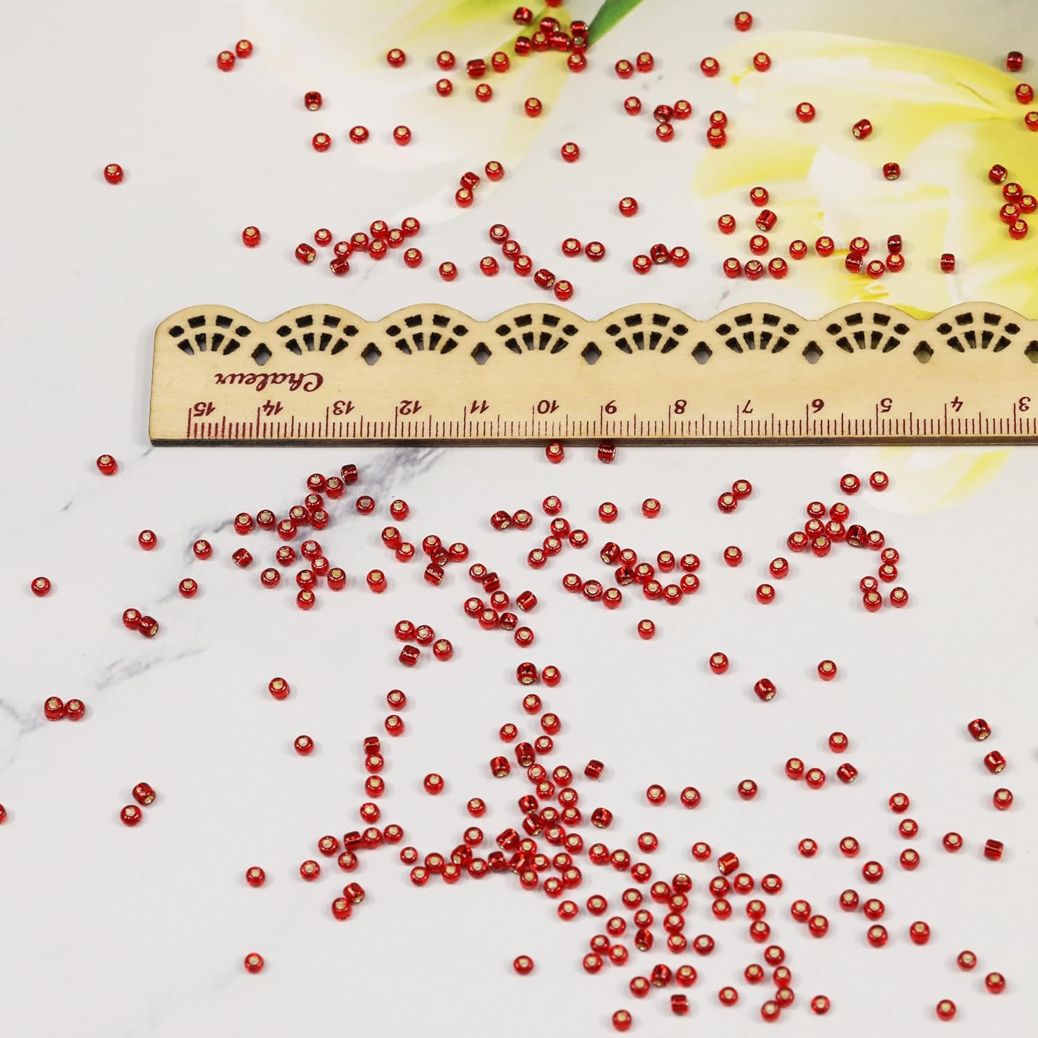 Red Sliver Lined Color Size 3mm Seed Beads About 3600pcs/100Grams in Bag, 8/0 Gl