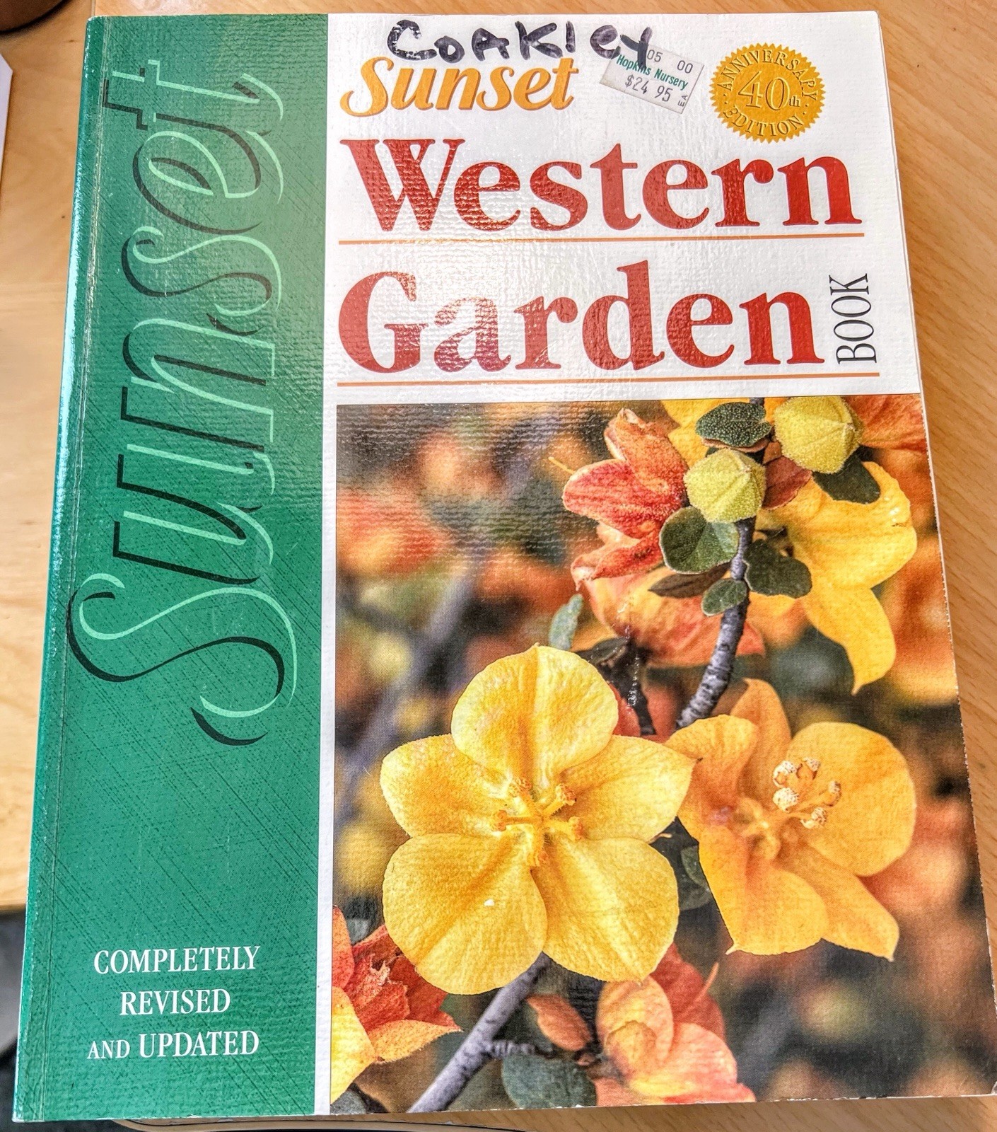 Book Sunset magazine The western garden book Tenth Printing 2000