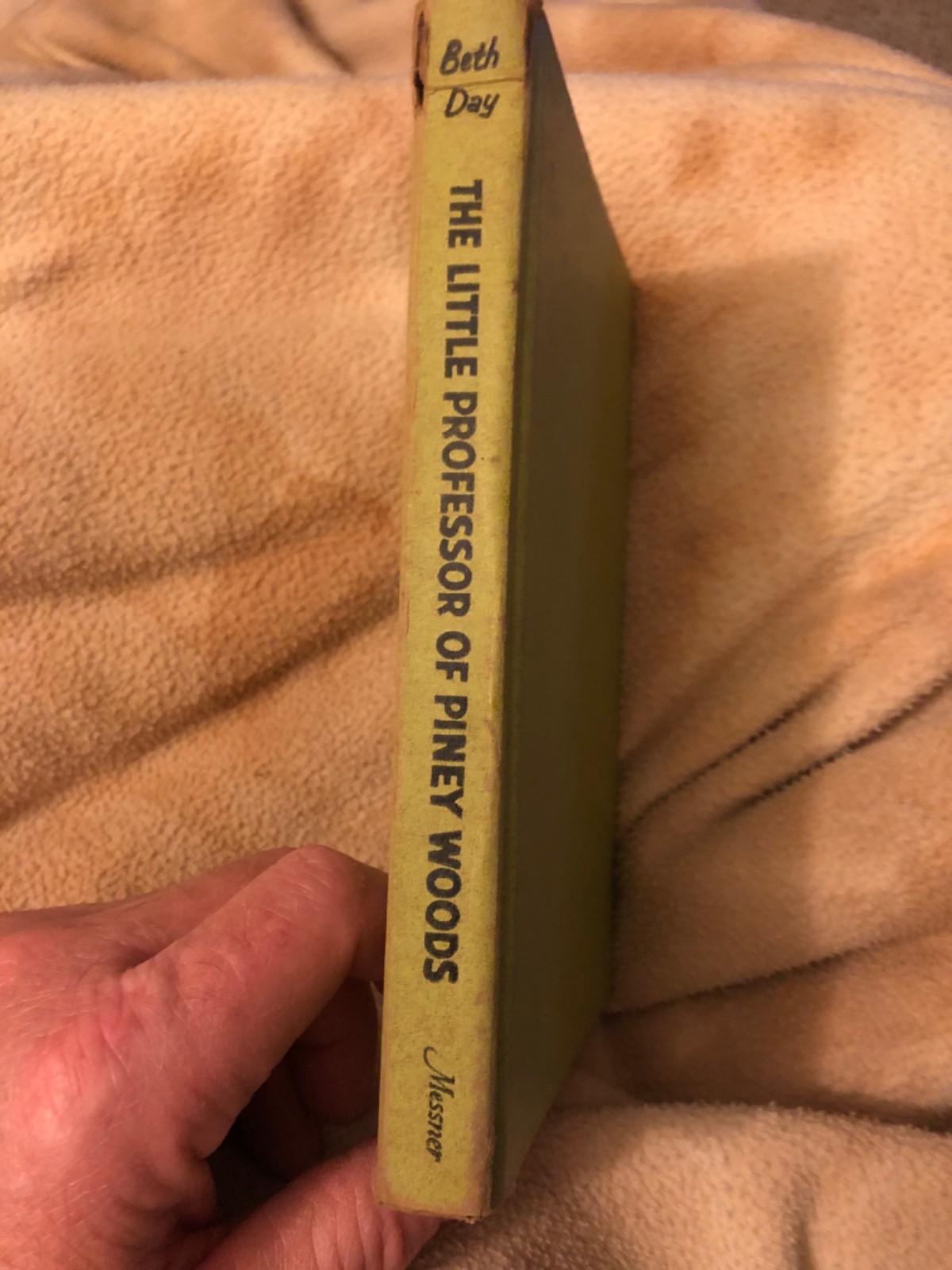 Beth Day LITTLE PROFESSOR OF PINEY WOODS – Laurence Jones 1955 HC 1st Edition