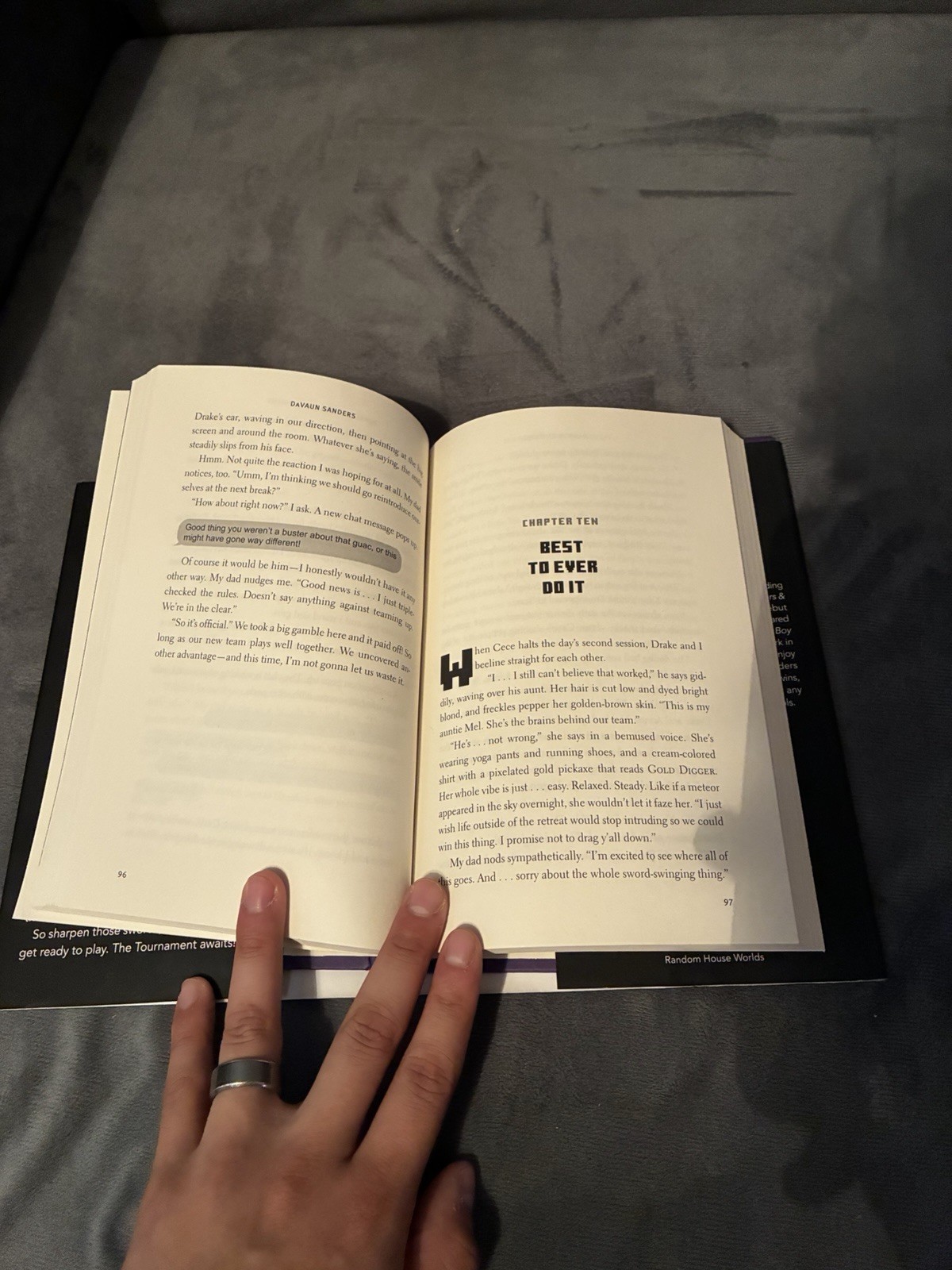 Minecraft: The Tournament Official Novel Hardcover by DaVaun Sanders (2024)