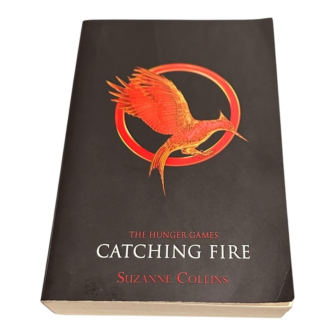 The Hunger Games Trilogy Suzanne Collins 3 PB Scholastic Black YA Set Dystopian