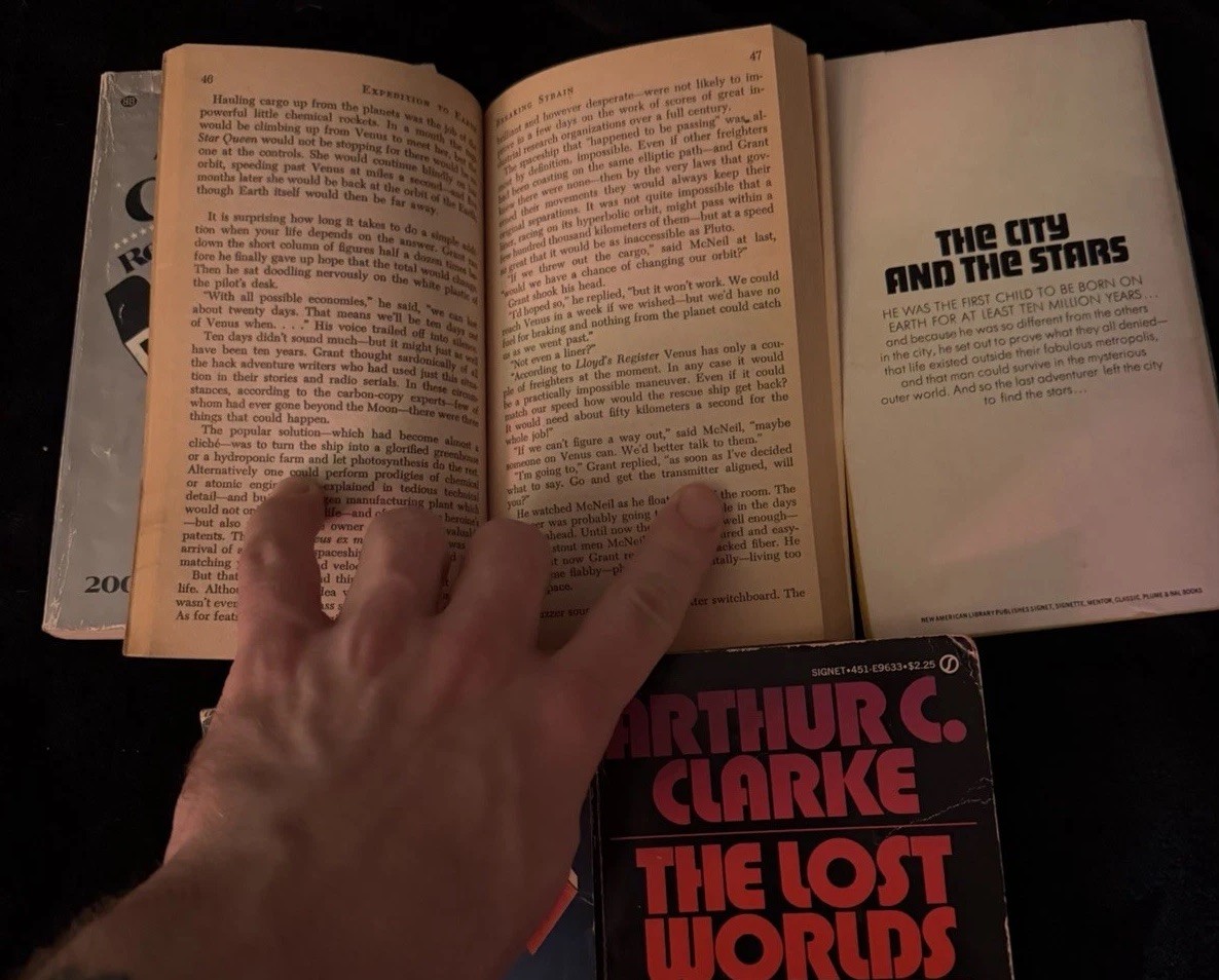 Lot Of 11 Sci-fi Novels/Books! 8 Arthur C. Clarke + 2 Dale Brown Paperbacks