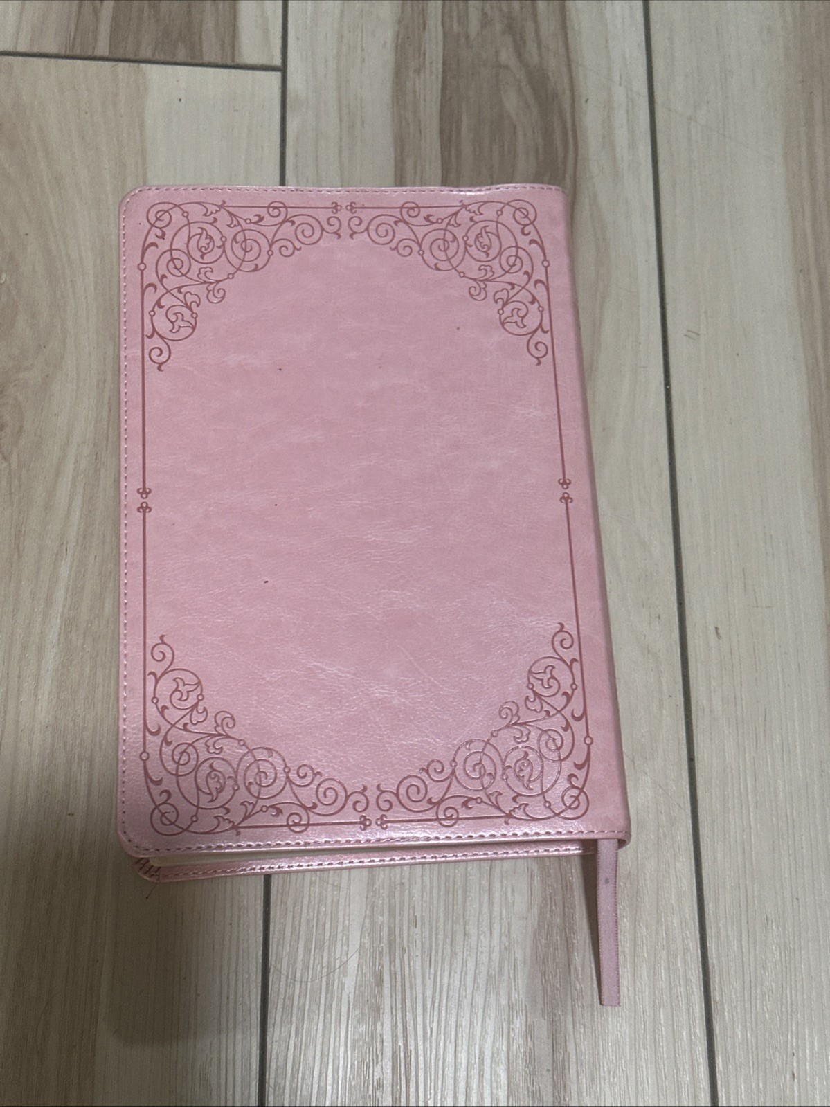 Pink Imitation Leather King James Bible Giant Print Thumb Tabs