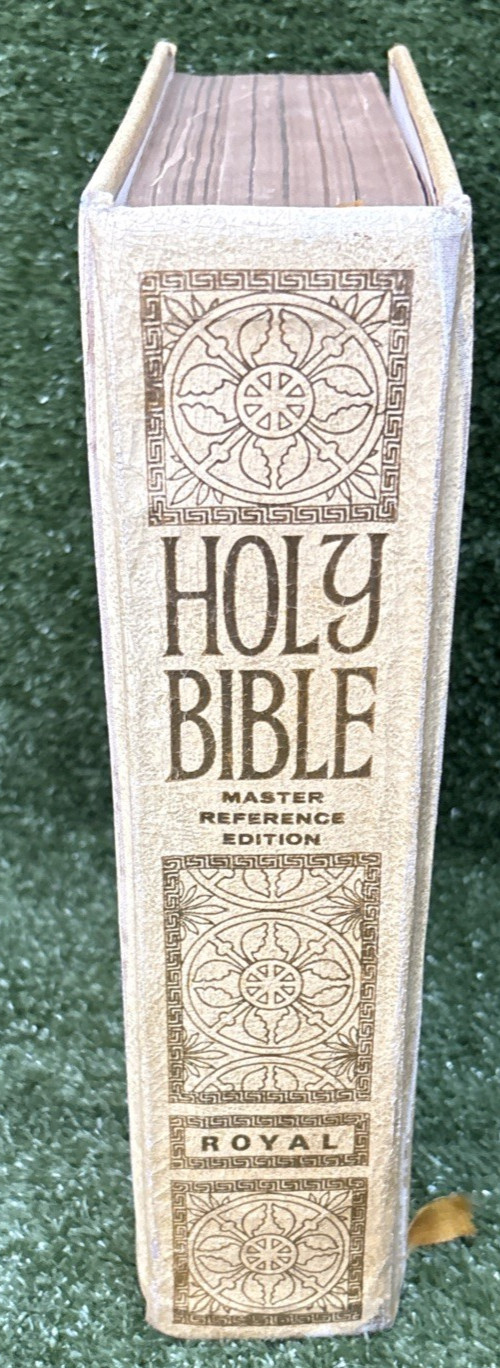 Vintage Holy Bible Family King James Version 1968 Illustrations Large