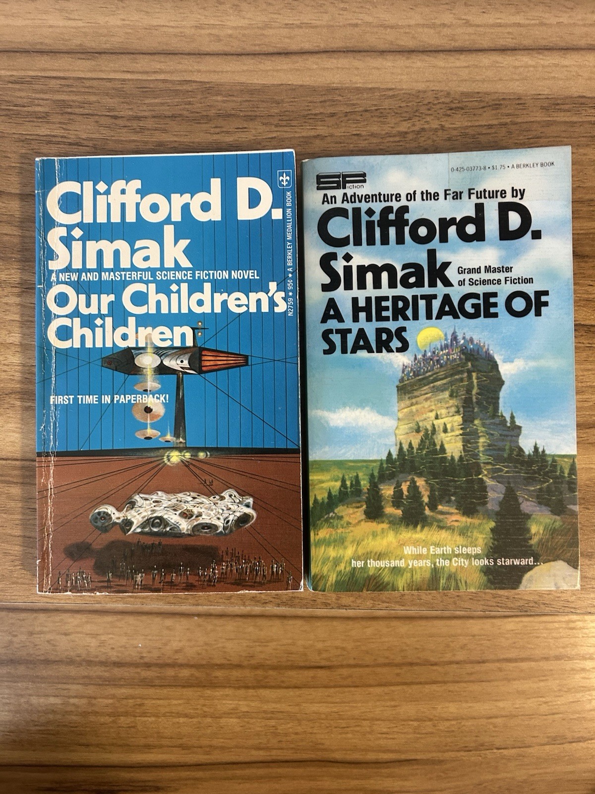 Sci Fi Lot of 14 – Greg Bear, Simak, C. Clarke, Vance, Asimov – Eon, Last Castle