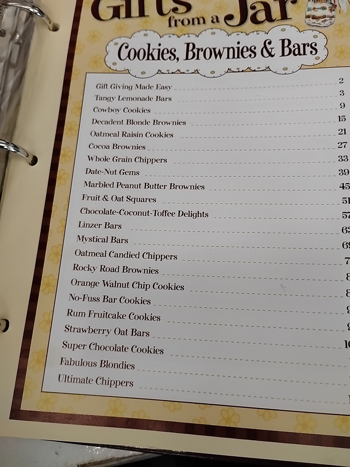 Gifts From a Jar: Soups Chilis & More/Cookies, Brownies & Bars – Set Of Two
