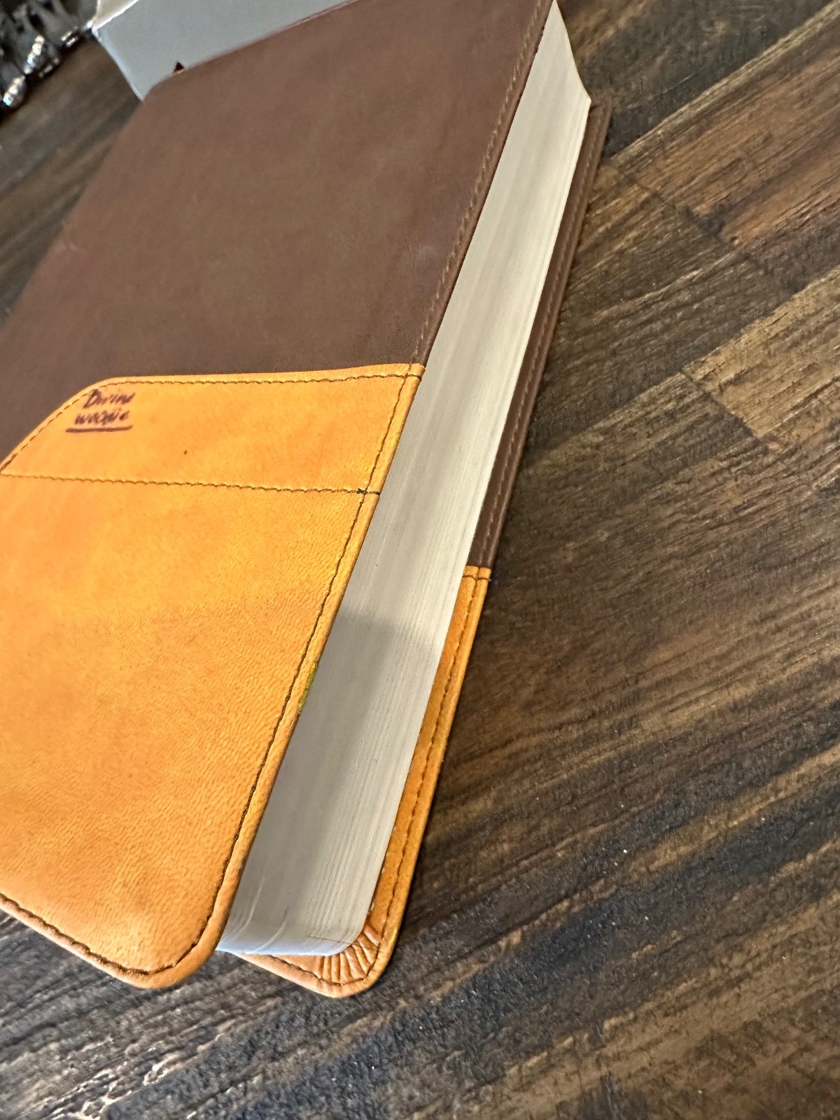 NIV Bible Large Print Italian DuoTone Zondervan in Box
