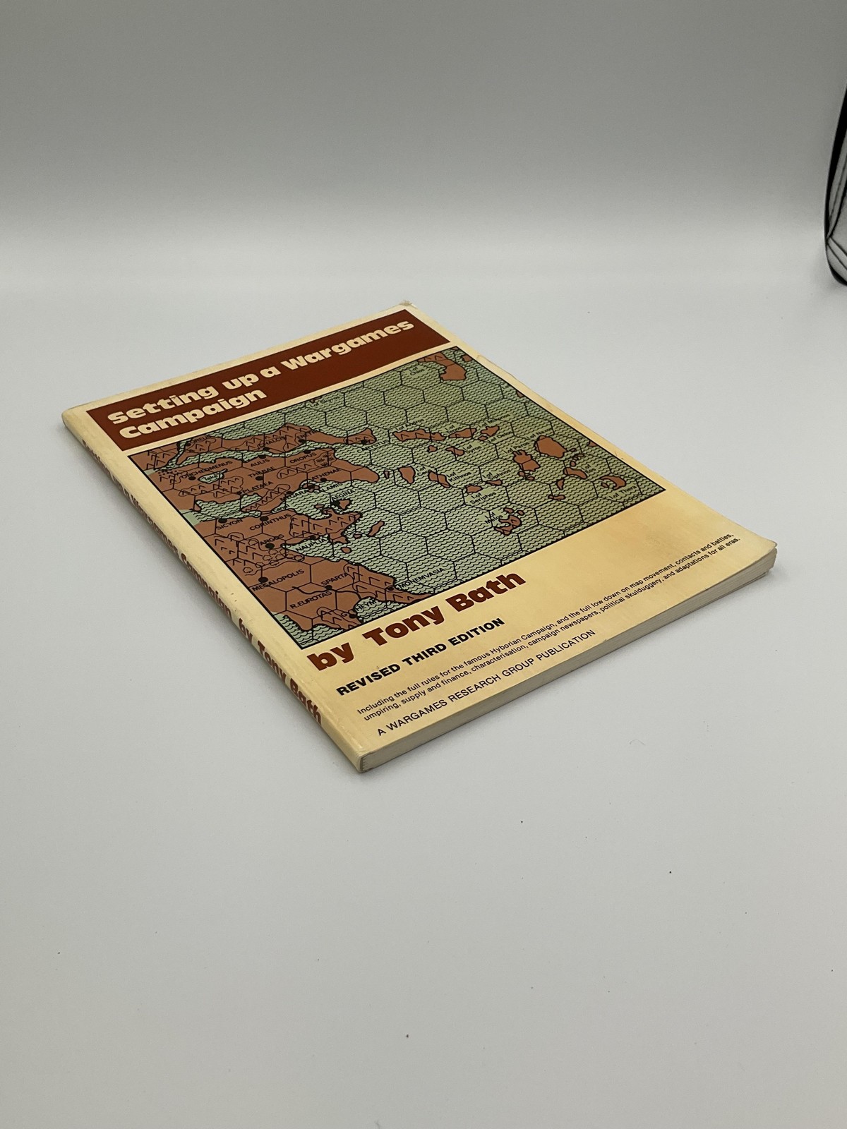 Setting Up A Wargames Campaign Tony Bath Wargames Research Group Tan PB 1986 UK