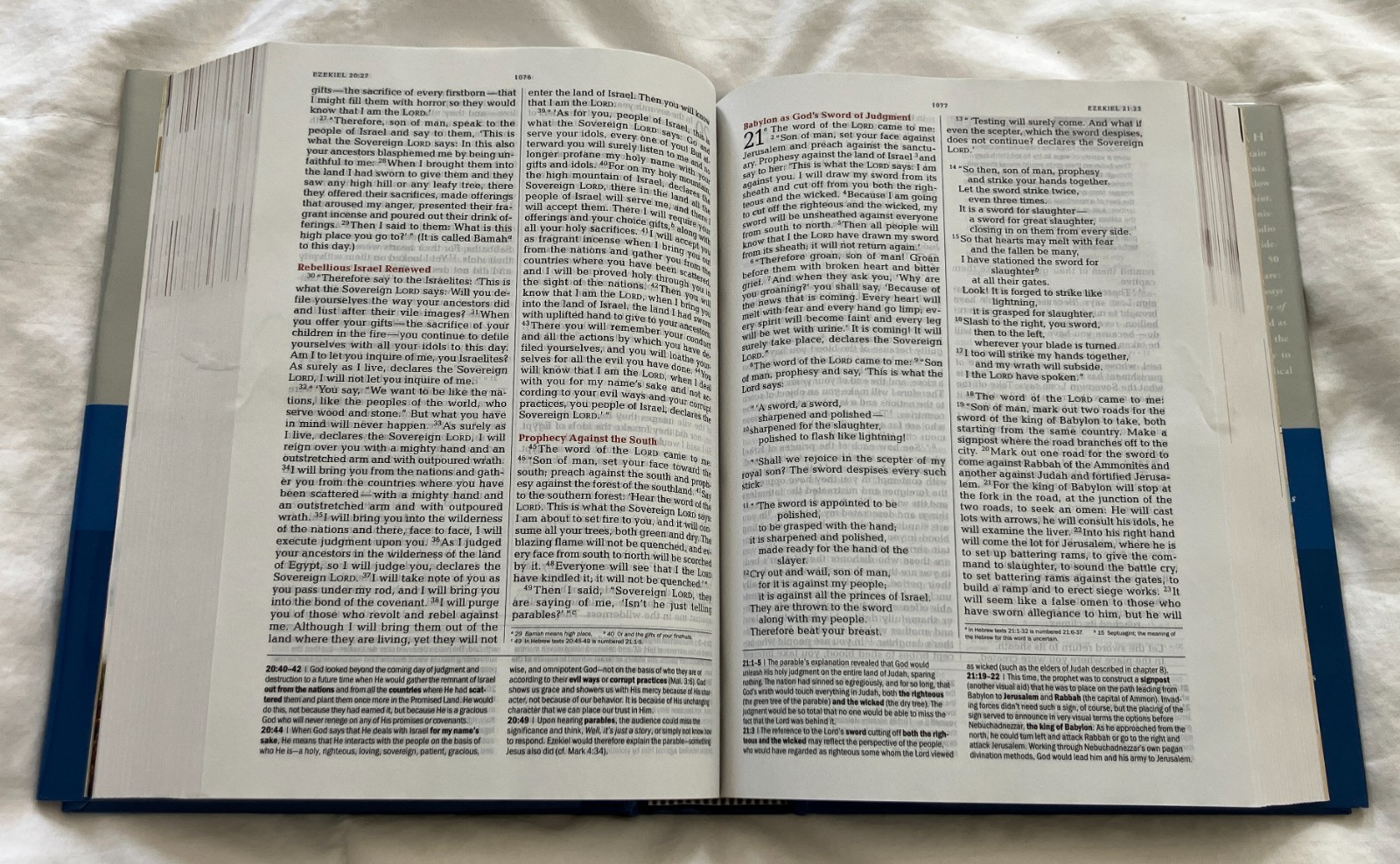 The Jeremiah Study Bible (NIV) Dr. David Jeremiah, Jacketed Hardcover