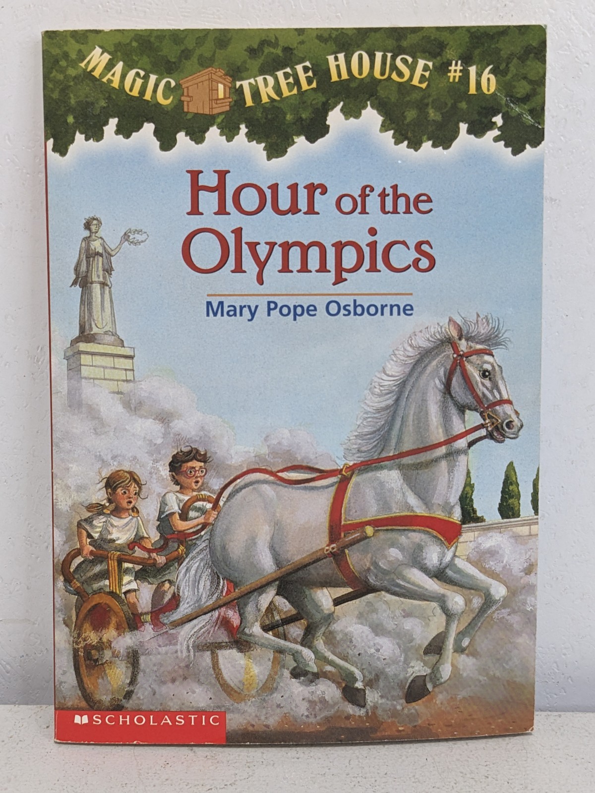 Lot Of 8 Vintage Magic Tree House Children’s Books 2, 3, 4, 5, 6, 7, 8, & 16