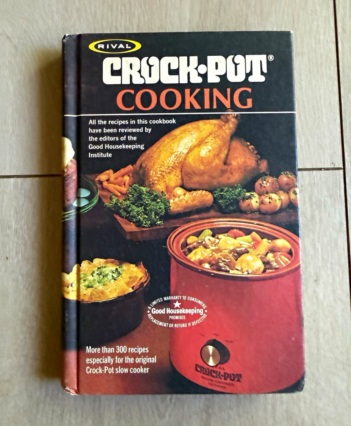 Rival Crock-Pot Cooking Vintage 1975 Hardcover Cookbook Slow Cooker