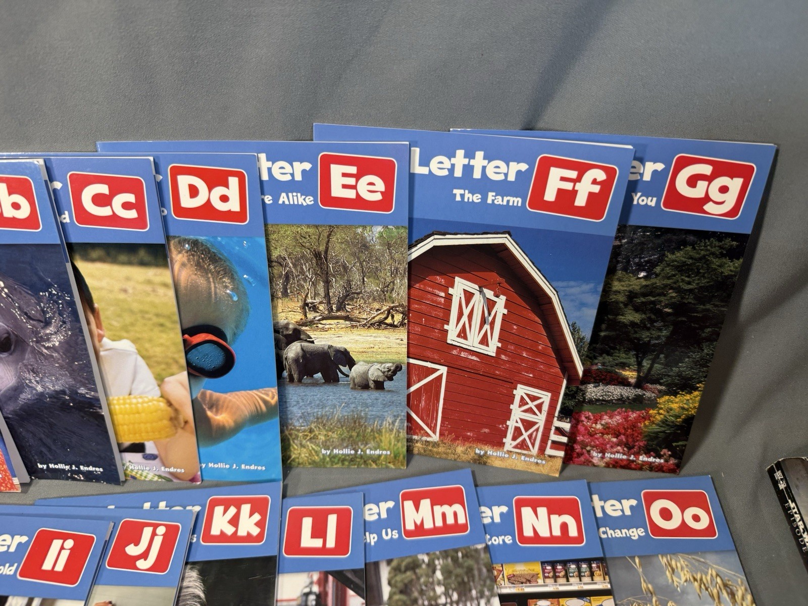 CAPSTONE Time to Read LETTER BOOKS 26 Books 8 Pages Per Book AGES 4-8 NEW SEALED