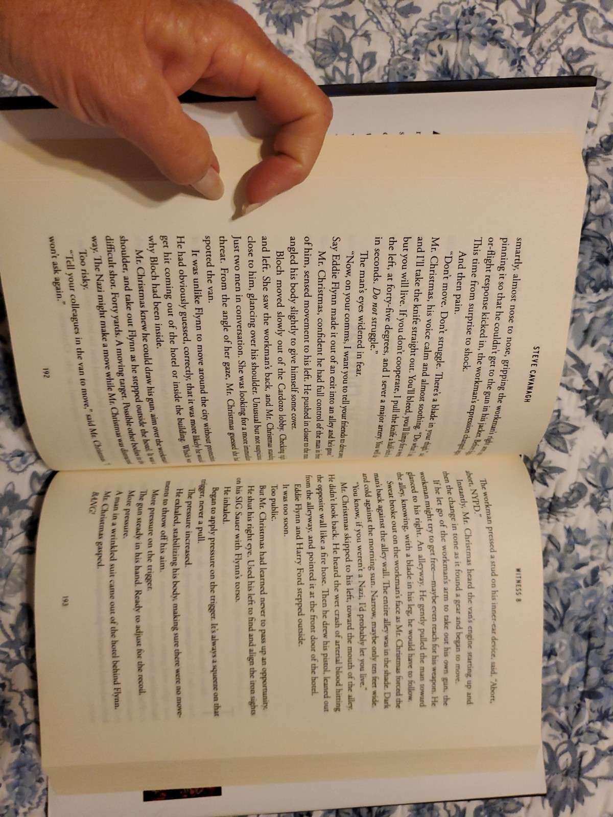 Witness 8 : A Novel Hardcover Steve Cavanagh